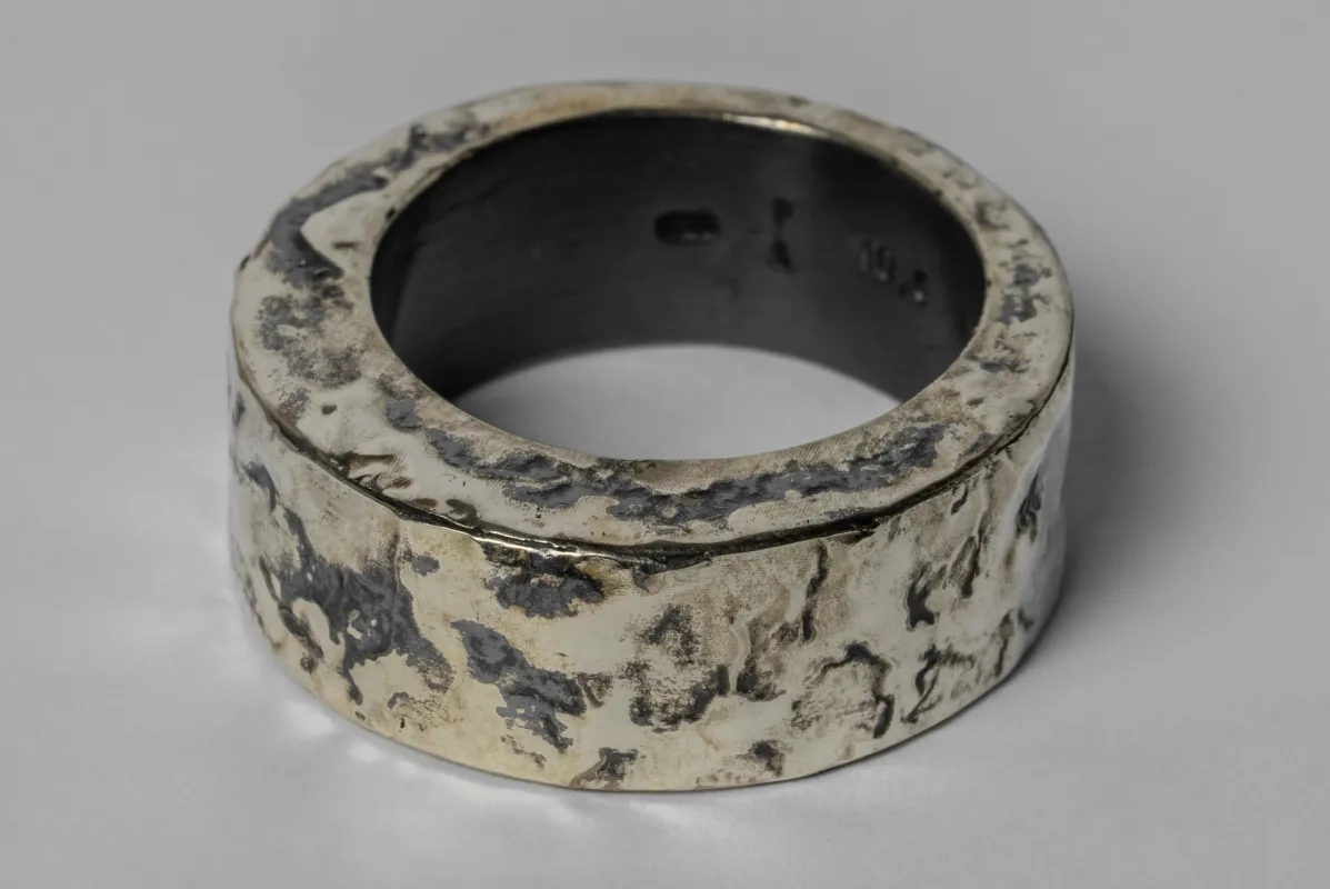 Crescent Crevice Ring (Rework, Full Fuse, 9mm, KA10KW) sold by Parts of Four