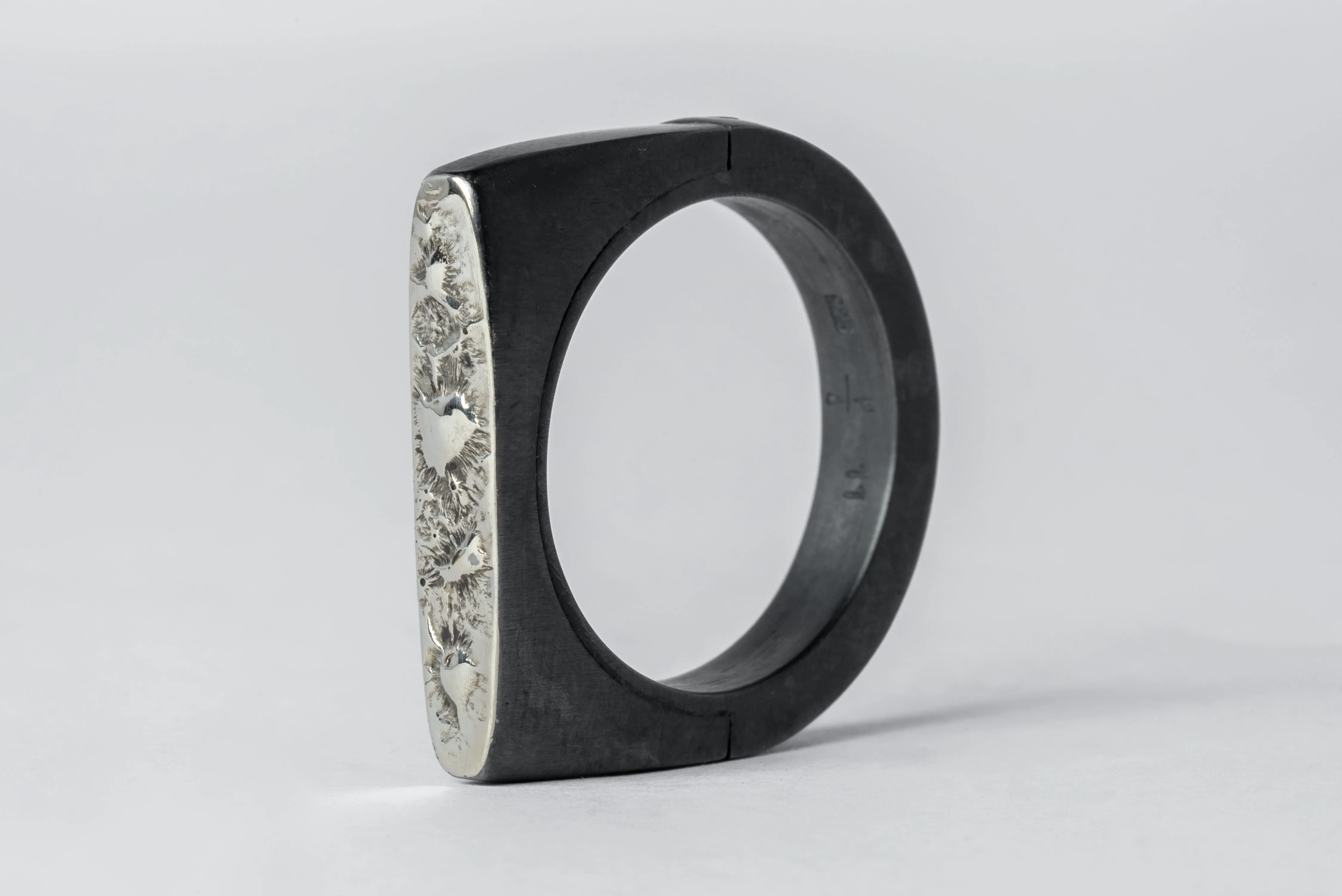 Sistema Ring (Fuse, Oval, 4mm, Fuse, KA10KW) sold by Parts of Four product image thumbnail 3