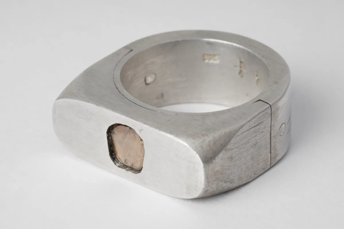 Sistema Ring (0.4 CT, Diamond Slab, Oval, 9mm, DA+DIA) sold by Parts of Four