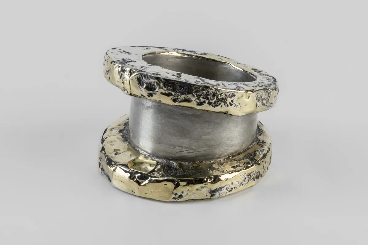 Chasm Ring v2 (Fuse, Wide, DA18K) sold by Parts of Four