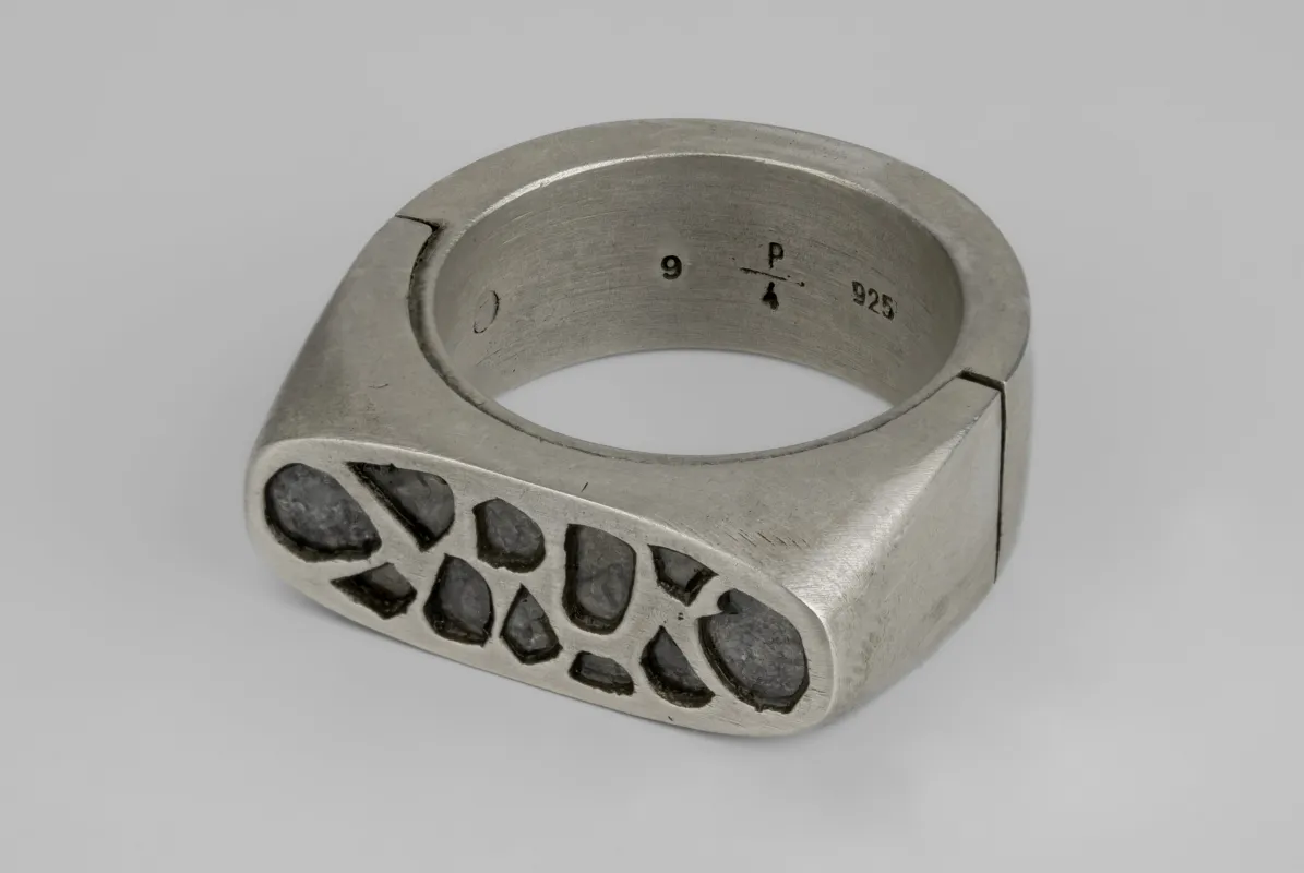 Sistema Ring (Oval, Mega Pavé, 9mm, DA+DIA) sold by Parts of Four