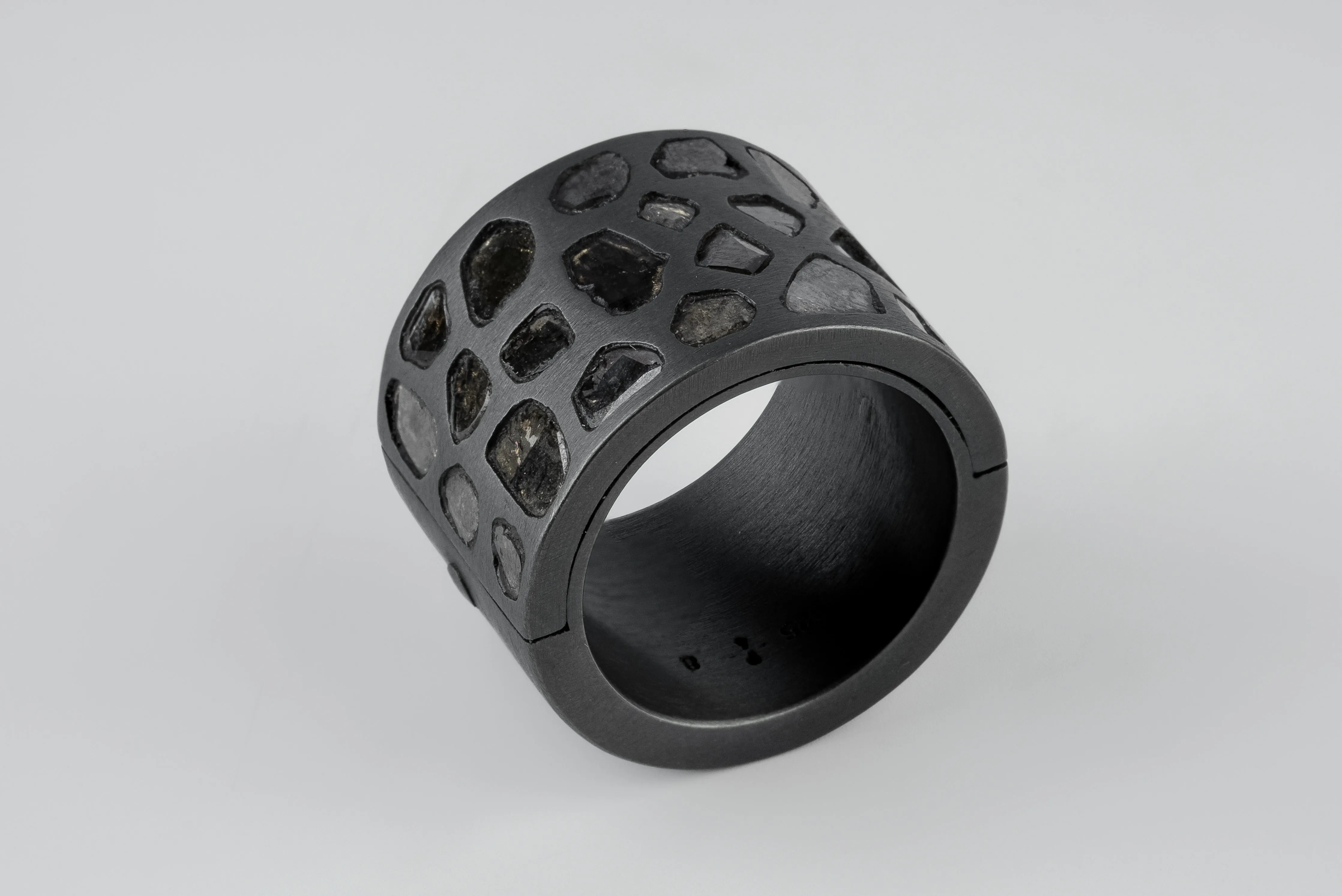 Sistema Ring (Mega Pavé, 17mm, KA+DIA) sold by Parts of Four product image thumbnail 2