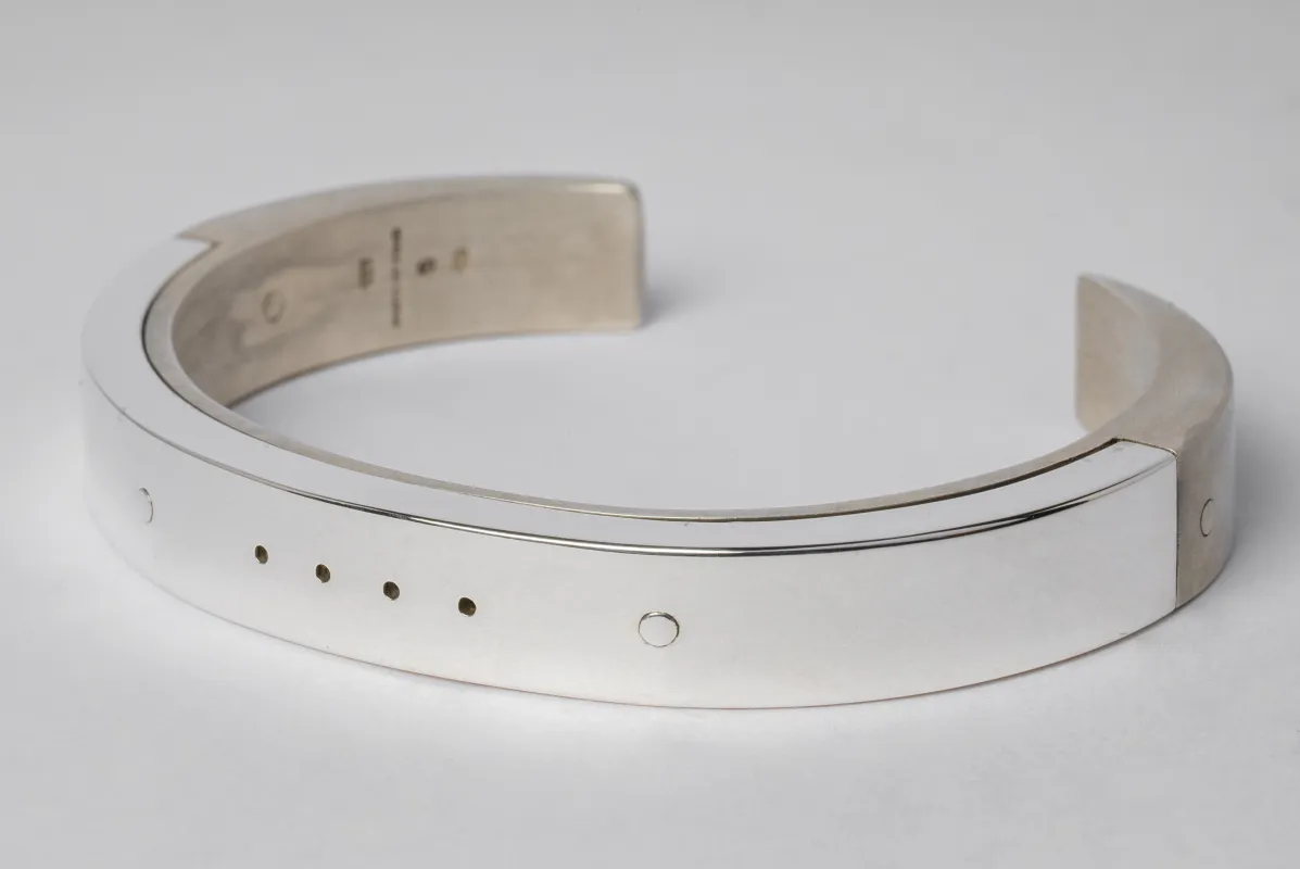 Sistema Bracelet v1 (4-Hole, 9mm, DA+PA) sold by Parts of Four