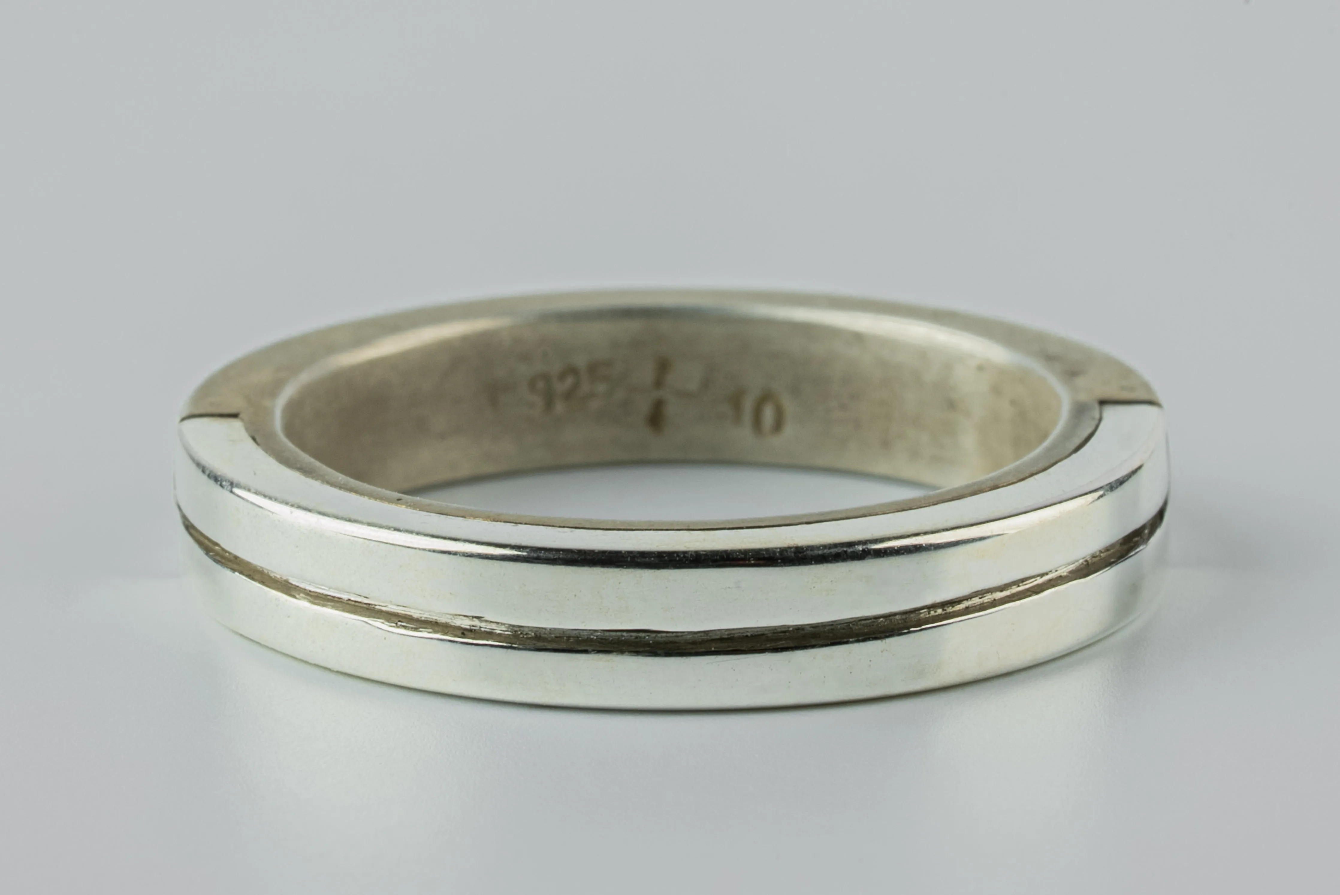 Sistema Ring (Line, 4mm, DA+PA) sold by Parts of Four product image thumbnail 3