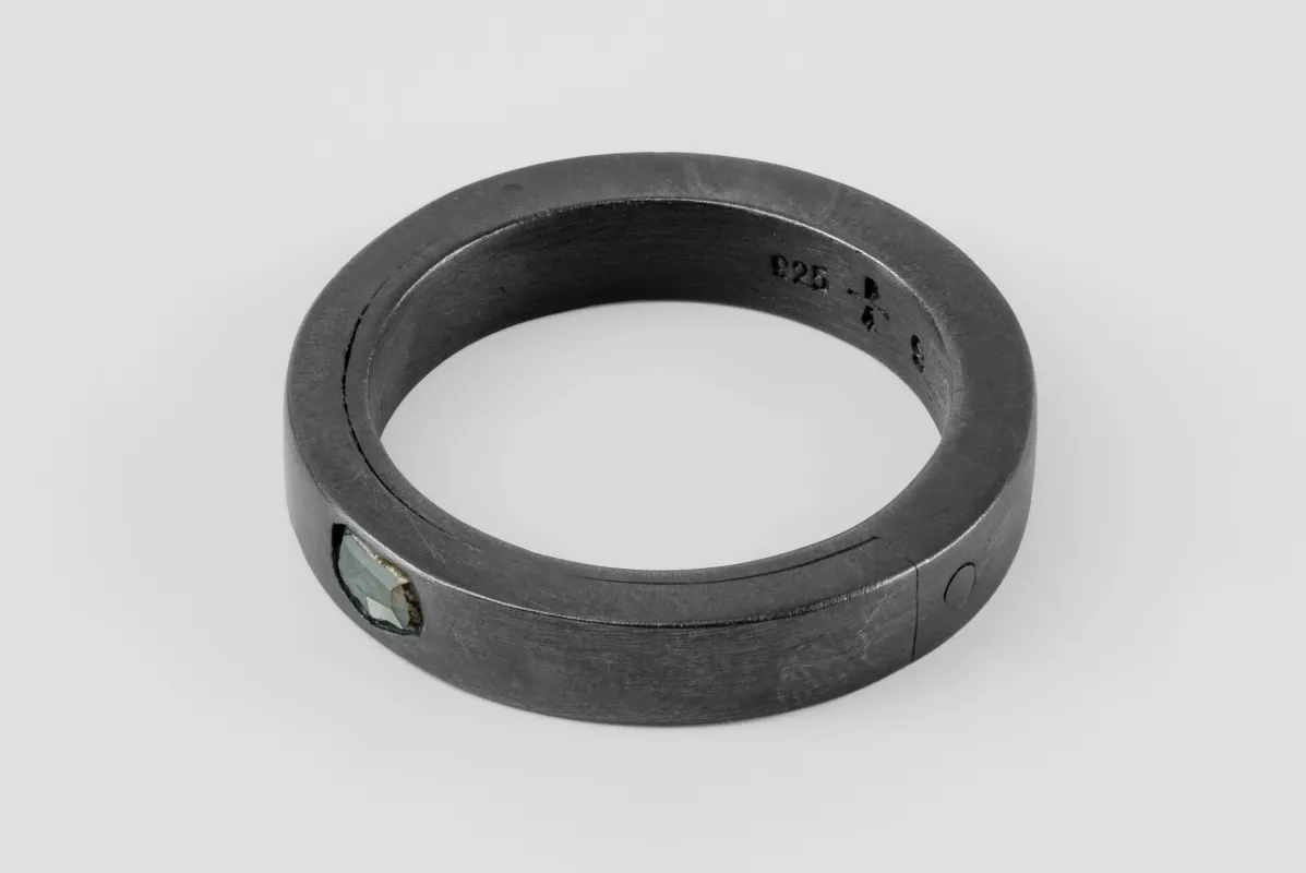 Sistema Ring (0.1 CT, Diamond Slab, 4mm, KA+DIA) sold by Parts of Four