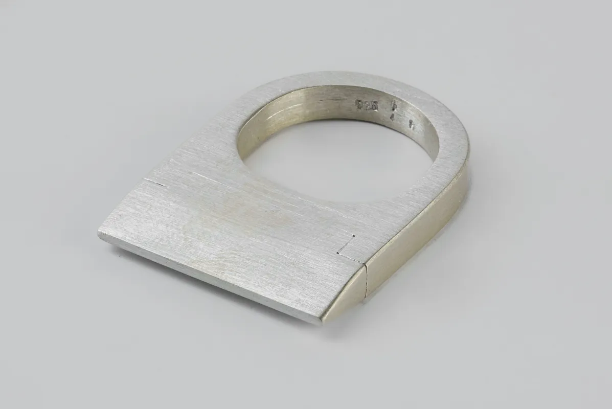 Plate Ring Single (Pyroid, 4mm, MA) sold by Parts of Four