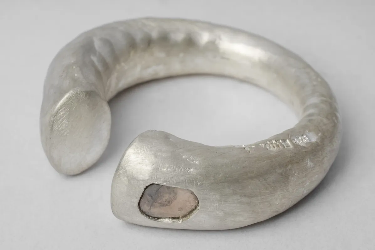 Little Druid Ring (0.2 CT, 2 Diamond Slabs, MA+DIA) sold by Parts of Four