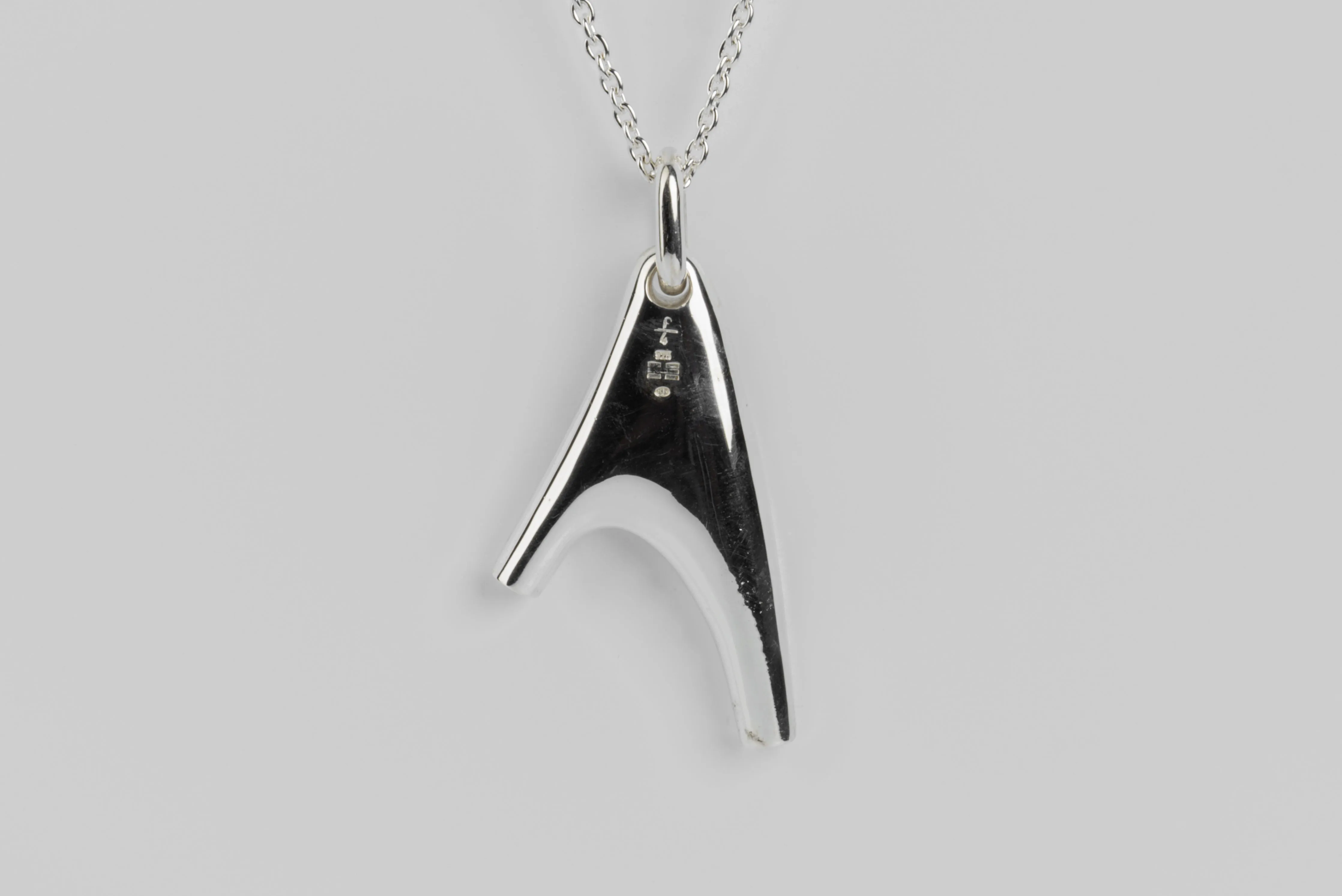 Kuripe v1 Necklace (PA) sold by Parts of Four product image thumbnail 3