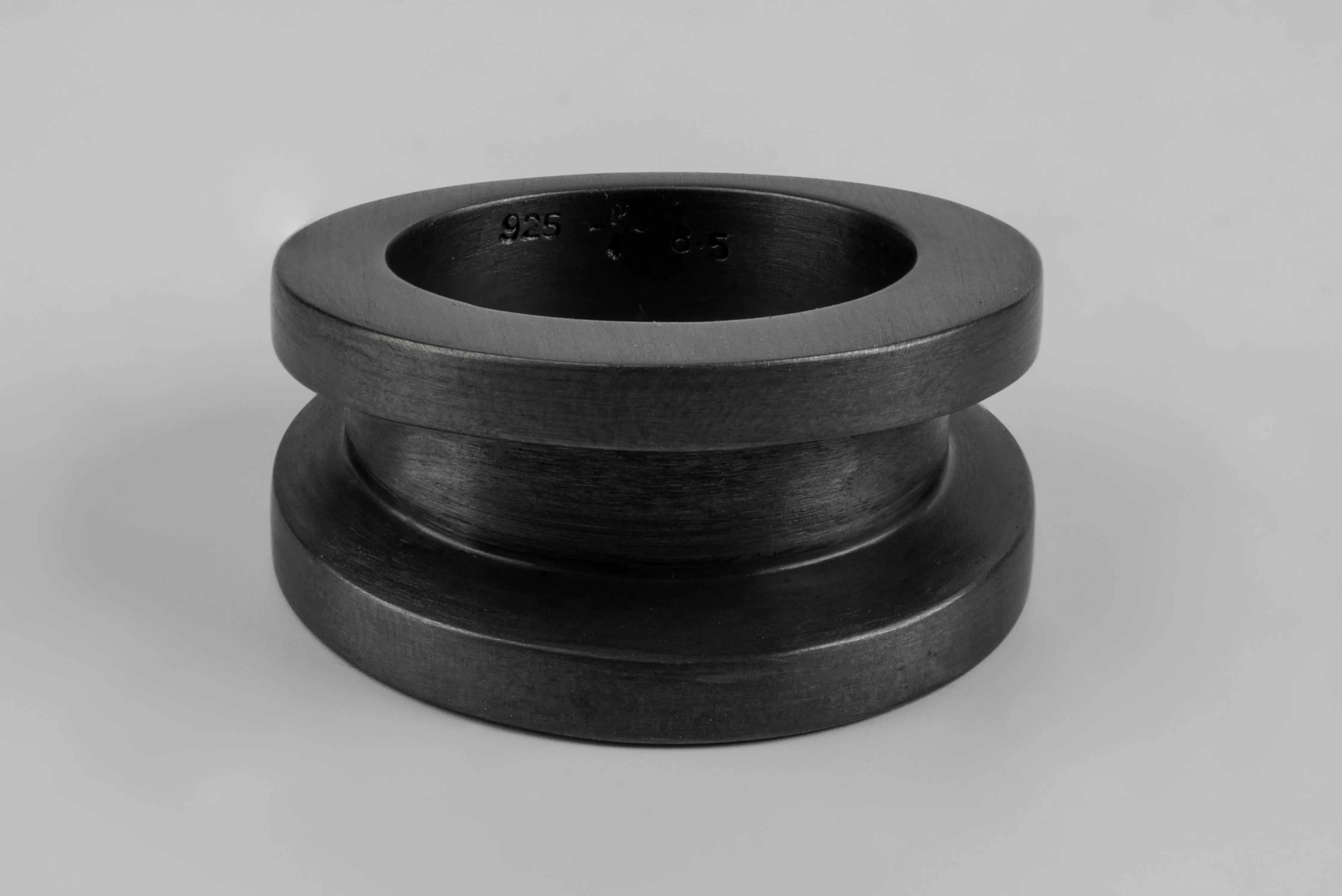 Chasm Ring v2 (Narrow, KA) sold by Parts of Four product image thumbnail 3