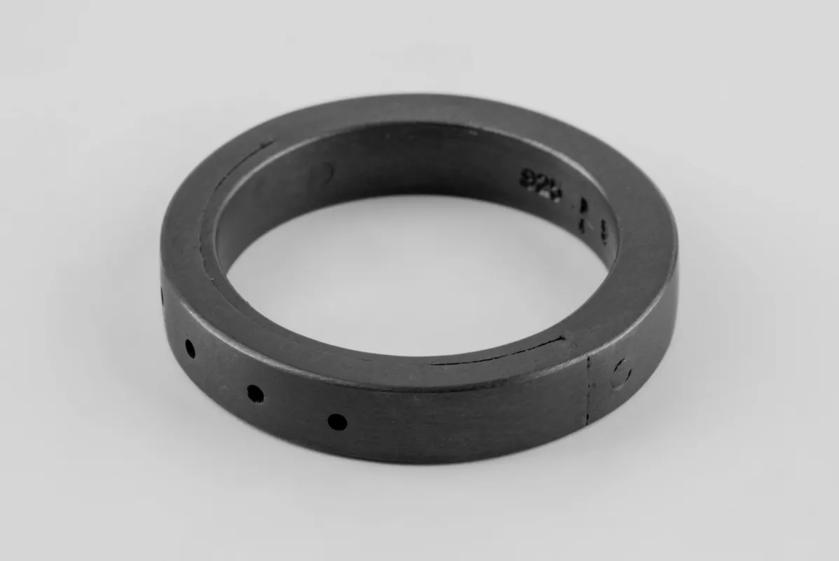 Sistema Ring (4-hole, 4mm, KA) sold by Parts of Four