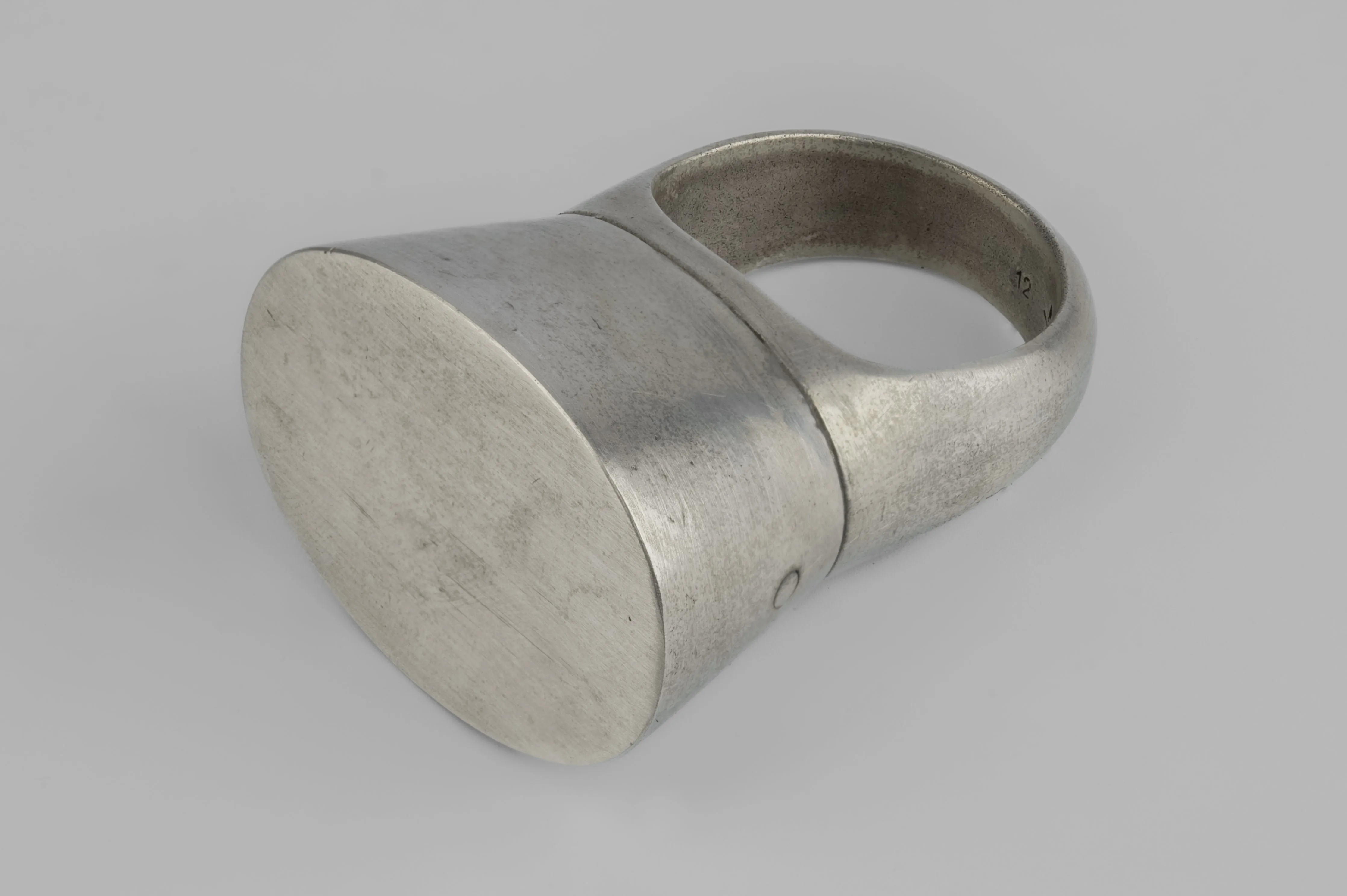 Geo Ring (Elipse, DA) sold by Parts of Four product image thumbnail 3