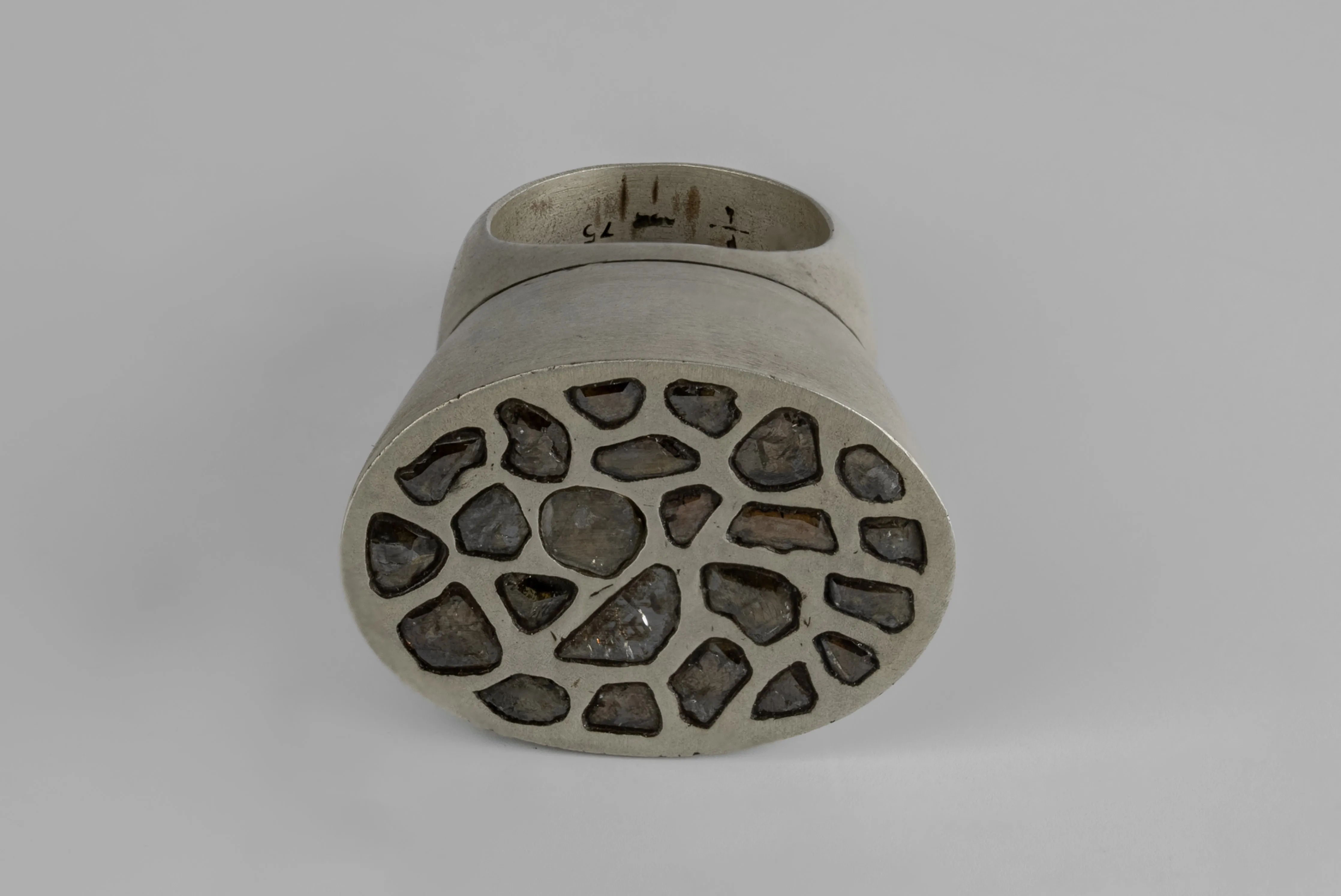 Geo Ring (Elipse, Mega Pavé, DA+DIA) sold by Parts of Four product image thumbnail 3