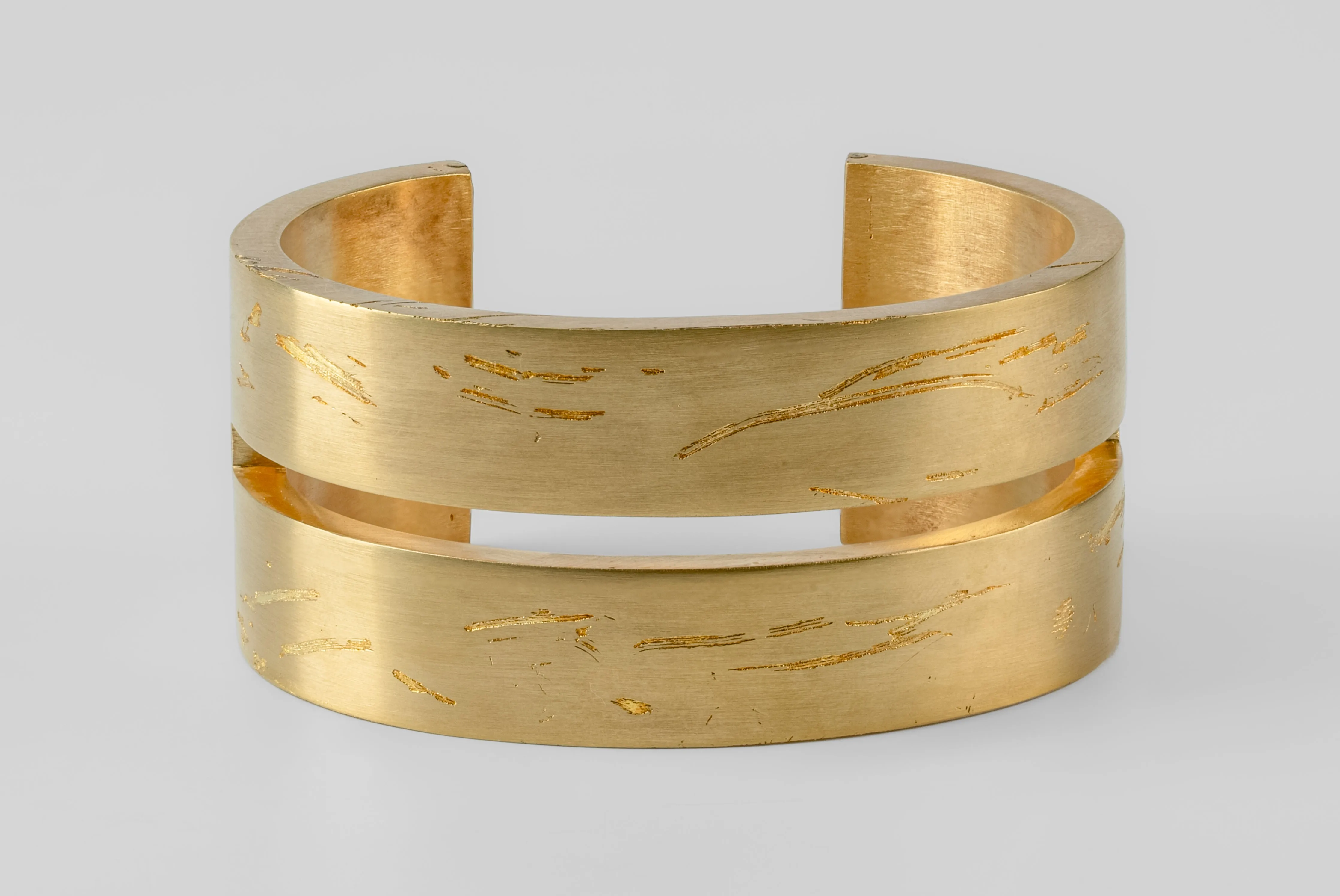 Ultra Reduction Slit Bracelet (30mm, AG) sold by Parts of Four product image thumbnail 3