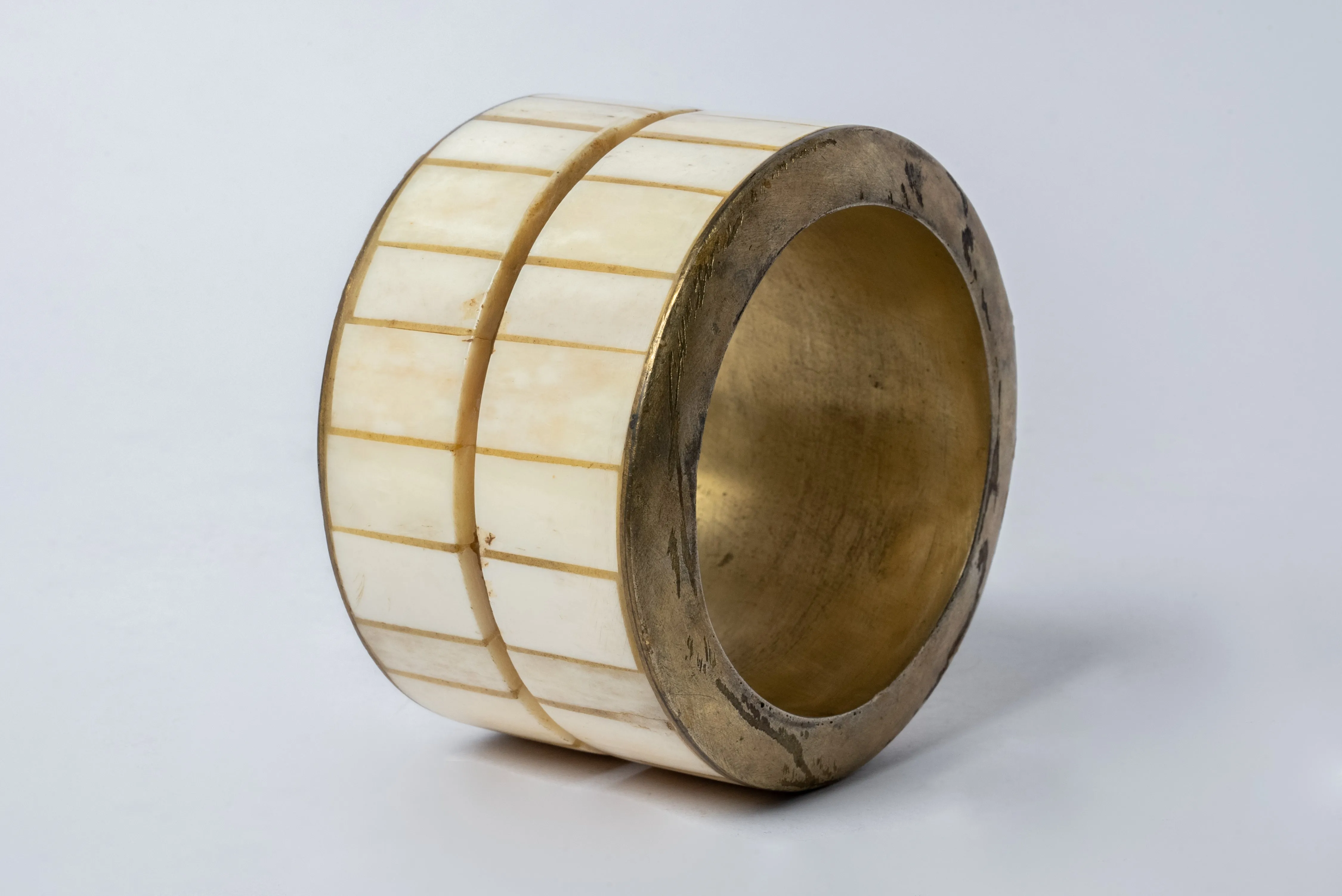 Portal Crevice Bangle (55mm, AG+MB) sold by Parts of Four product image thumbnail 2