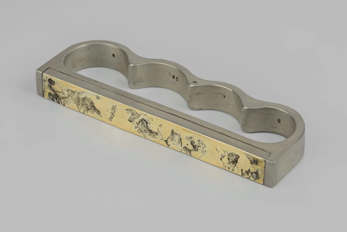 Plate Ring Four Finger (Fuse, 9mm, DA18K) sold by Parts of Four