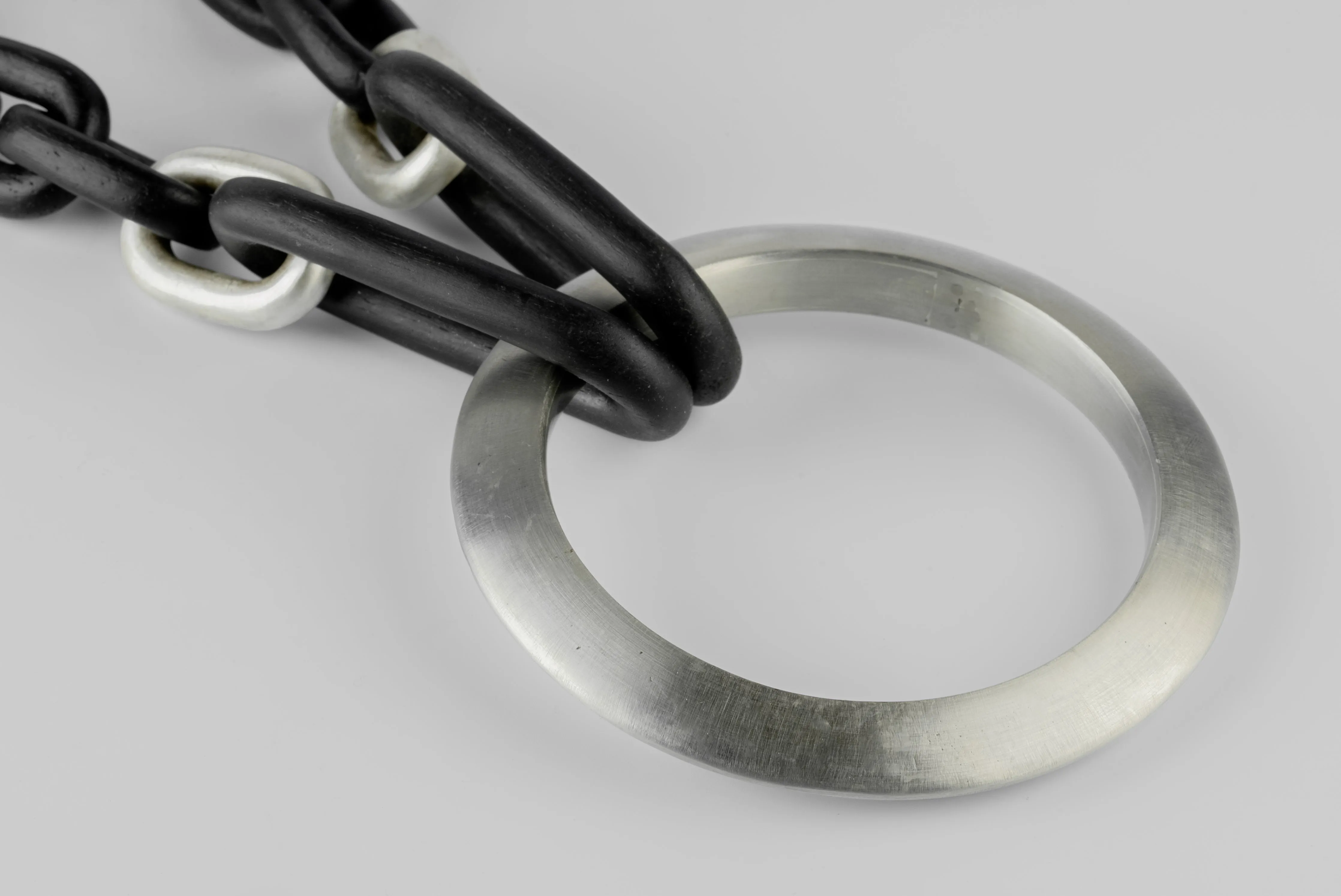 Organic Chain with Portal (Short Variation, 60cm, KU+MZ+MA) sold by Parts of Four product image thumbnail 3