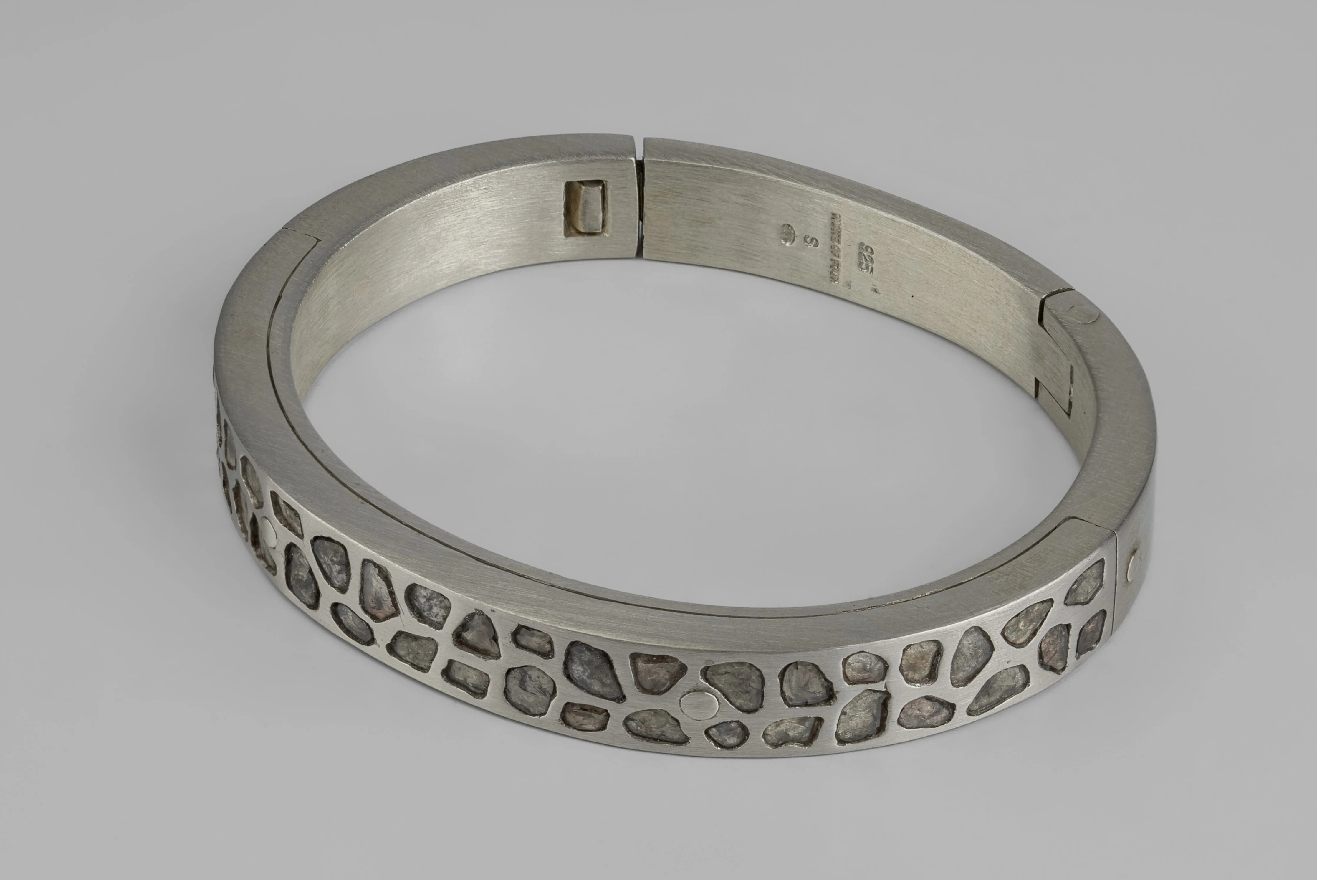Sistema Bracelet v2 (Mega Pavé, 9mm, MA+DIA) sold by Parts of Four product image thumbnail 3