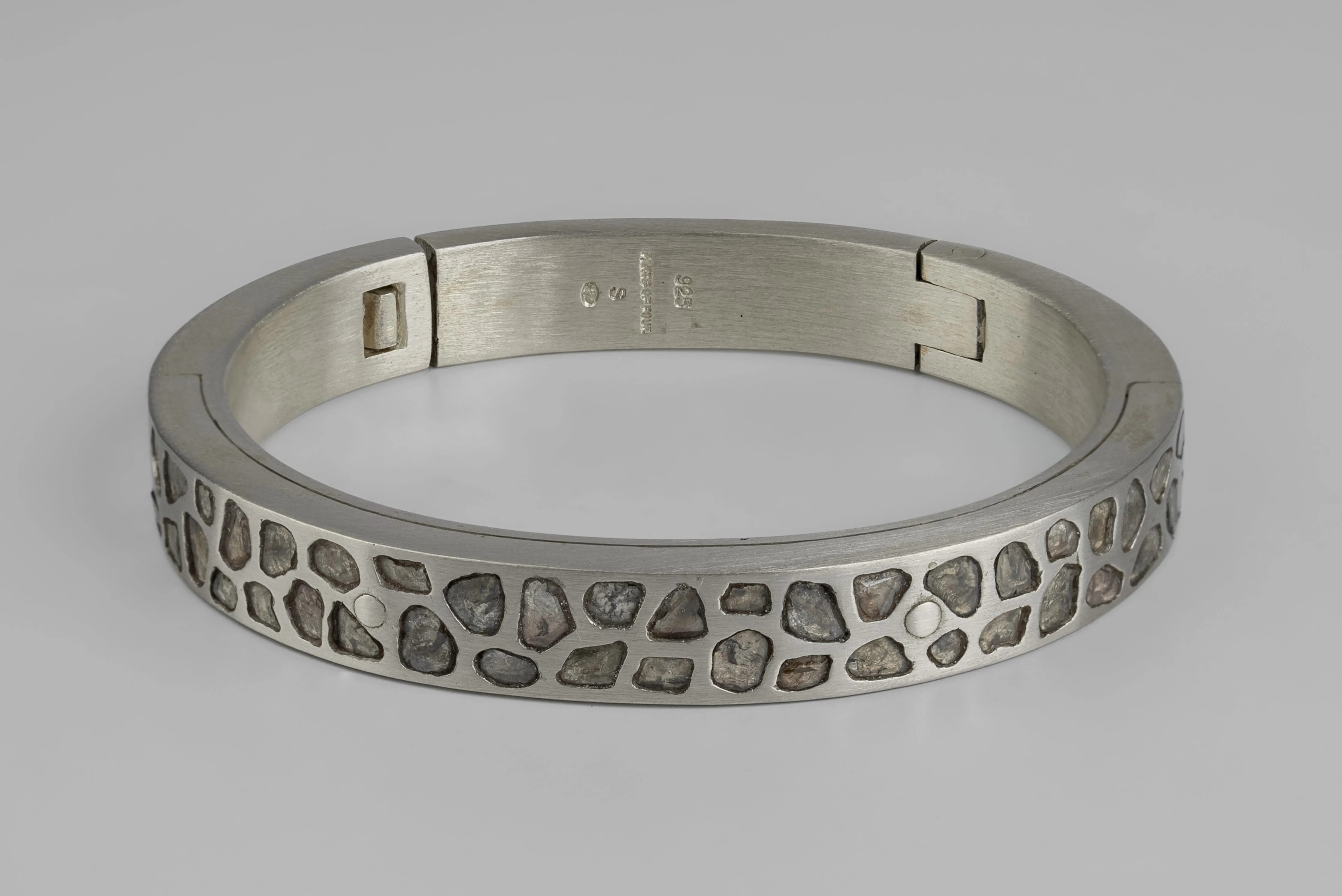 Sistema Bracelet v2 (Mega Pavé, 9mm, MA+DIA) sold by Parts of Four
