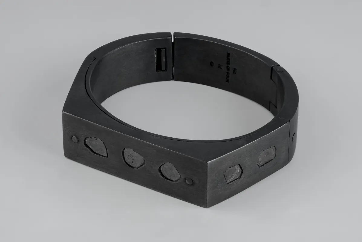 Sistema Bracelet v2 (Facet 7-Stone, 17mm, KA+DIA) sold by Parts of Four