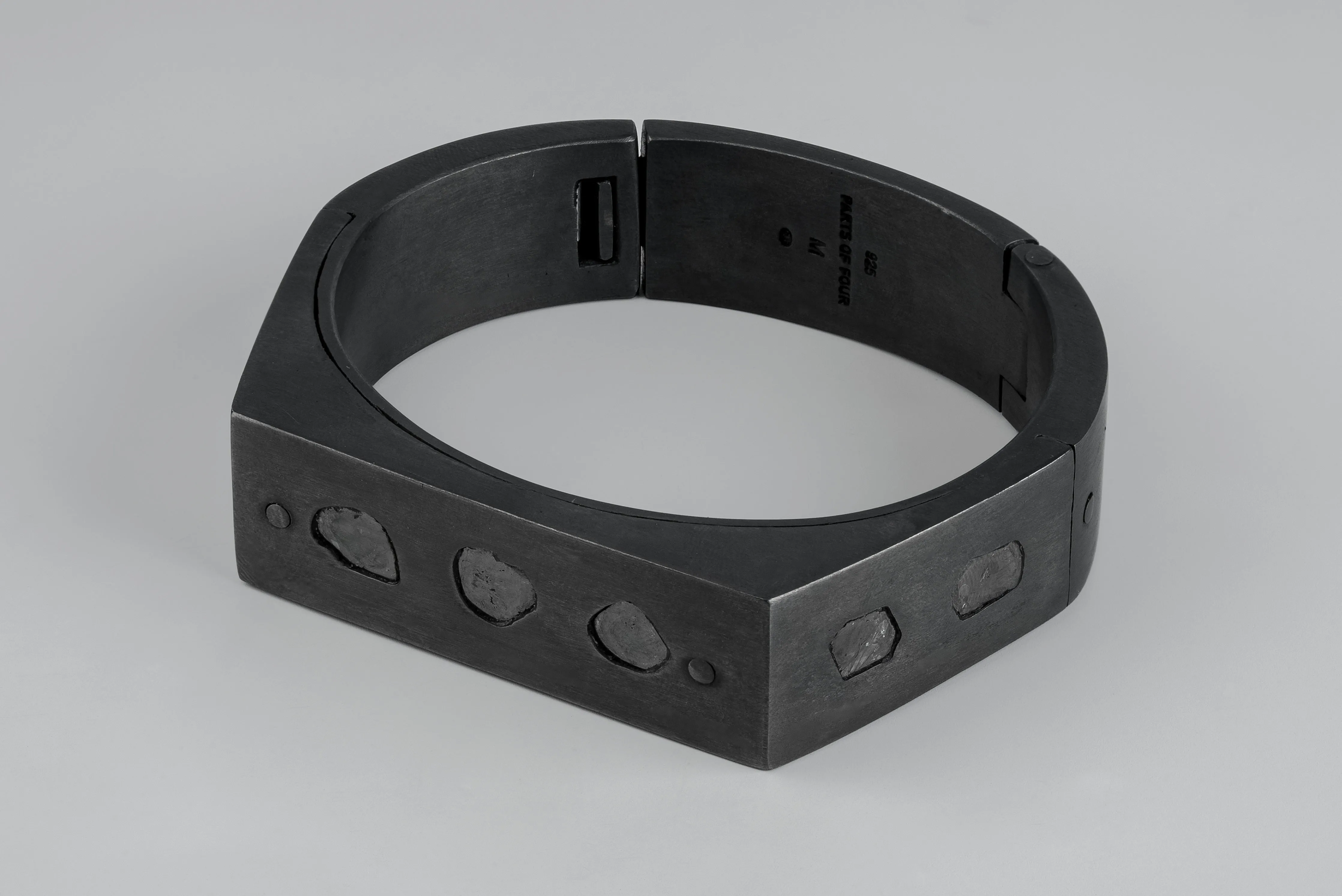 Sistema Bracelet v2 (Facet 7-Stone, 17mm, KA+DIA) sold by Parts of Four