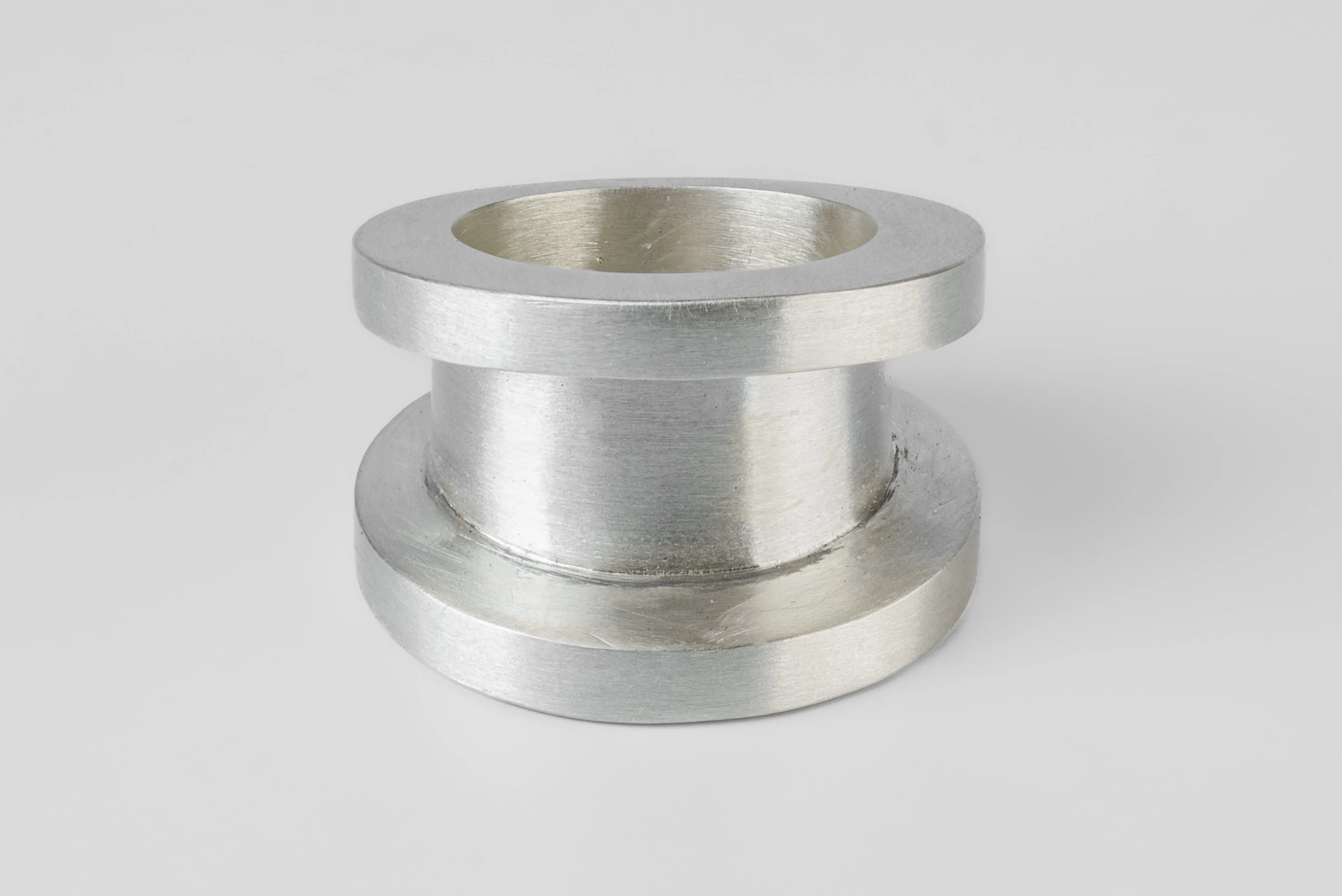 Chasm Ring v2 (Wide, MA) sold by Parts of Four product image thumbnail 3