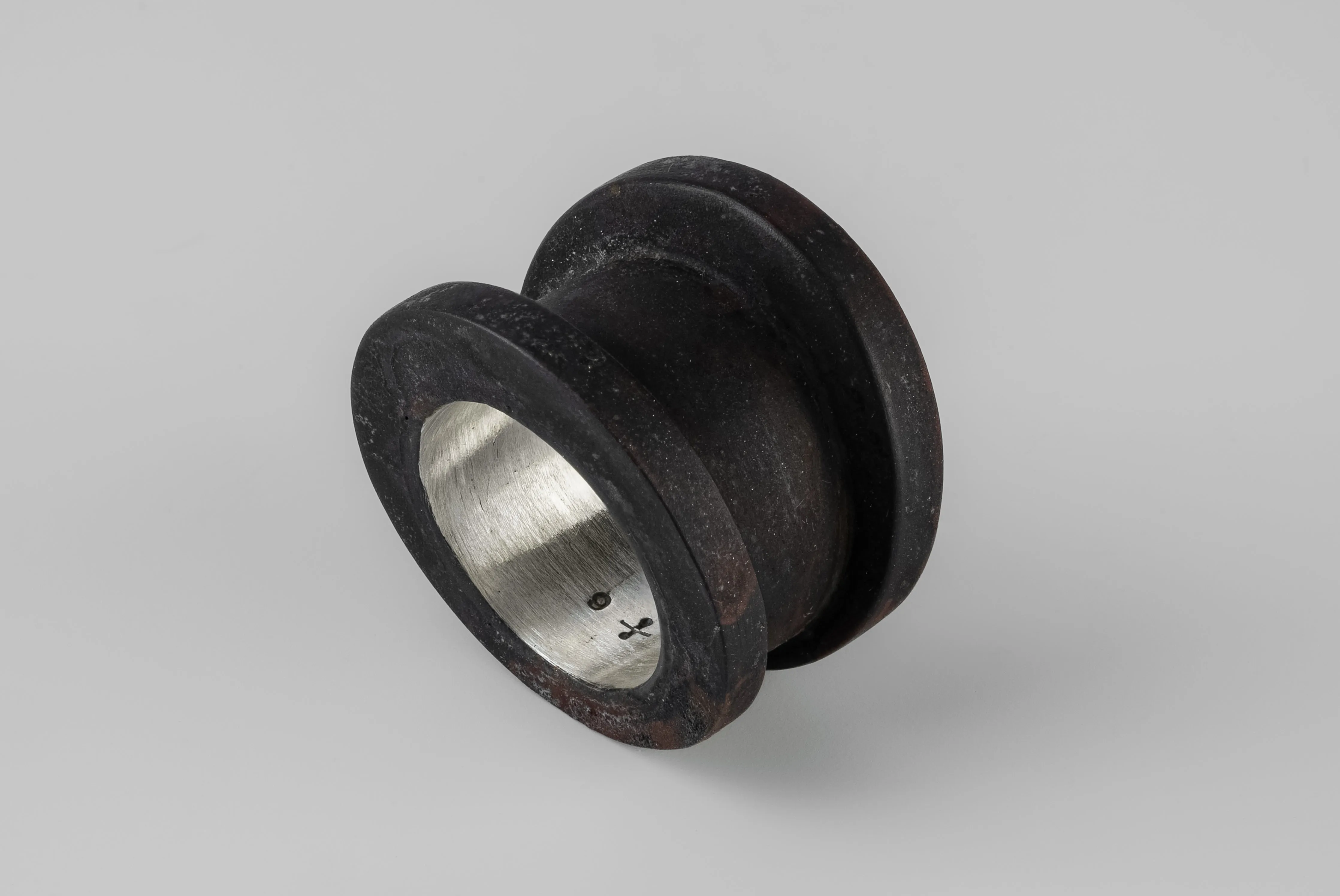 Chasm Ring v2 (Wide, DRA) sold by Parts of Four product image thumbnail 2