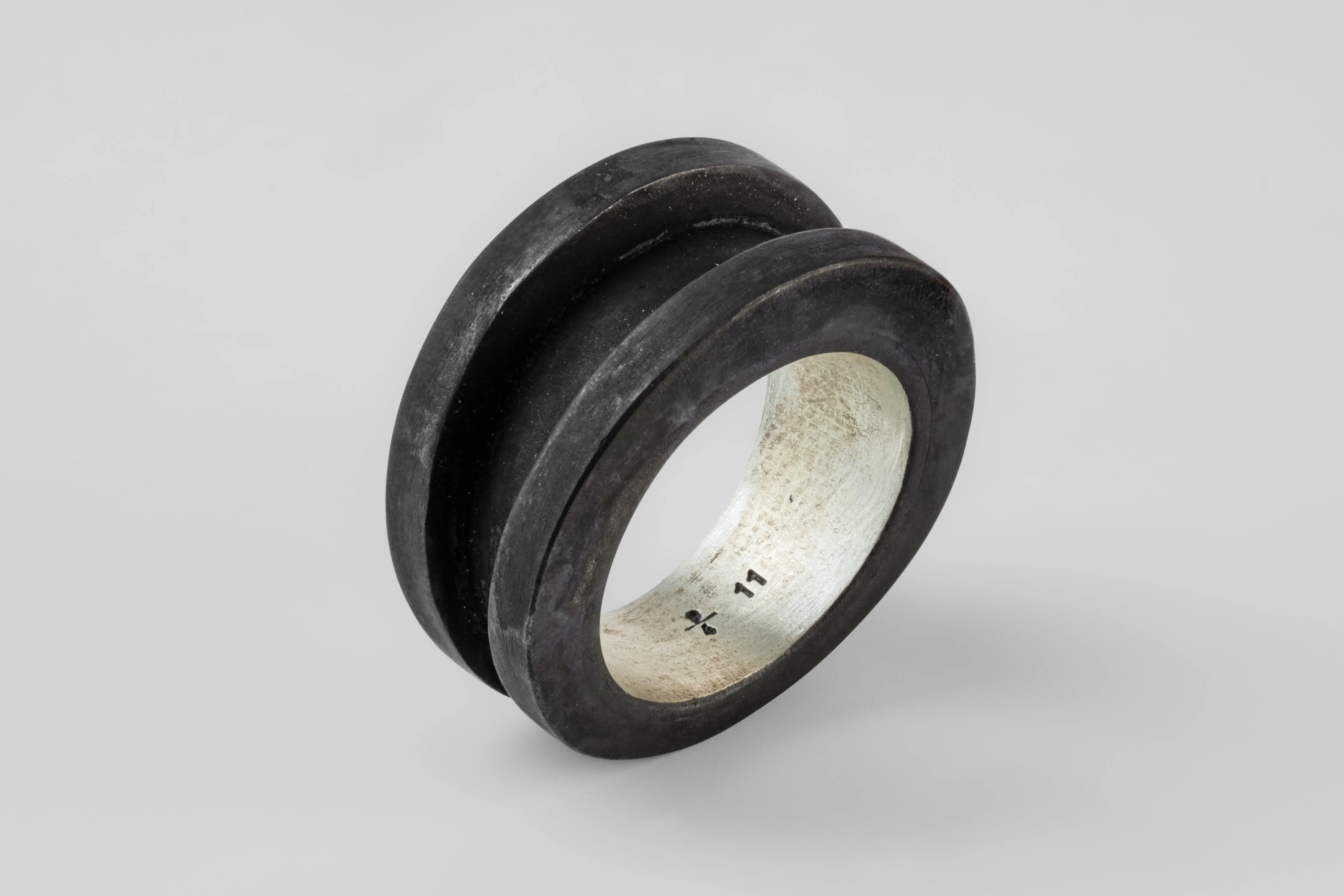 Chasm Ring v2 (Narrow, KZA) sold by Parts of Four product image thumbnail 2