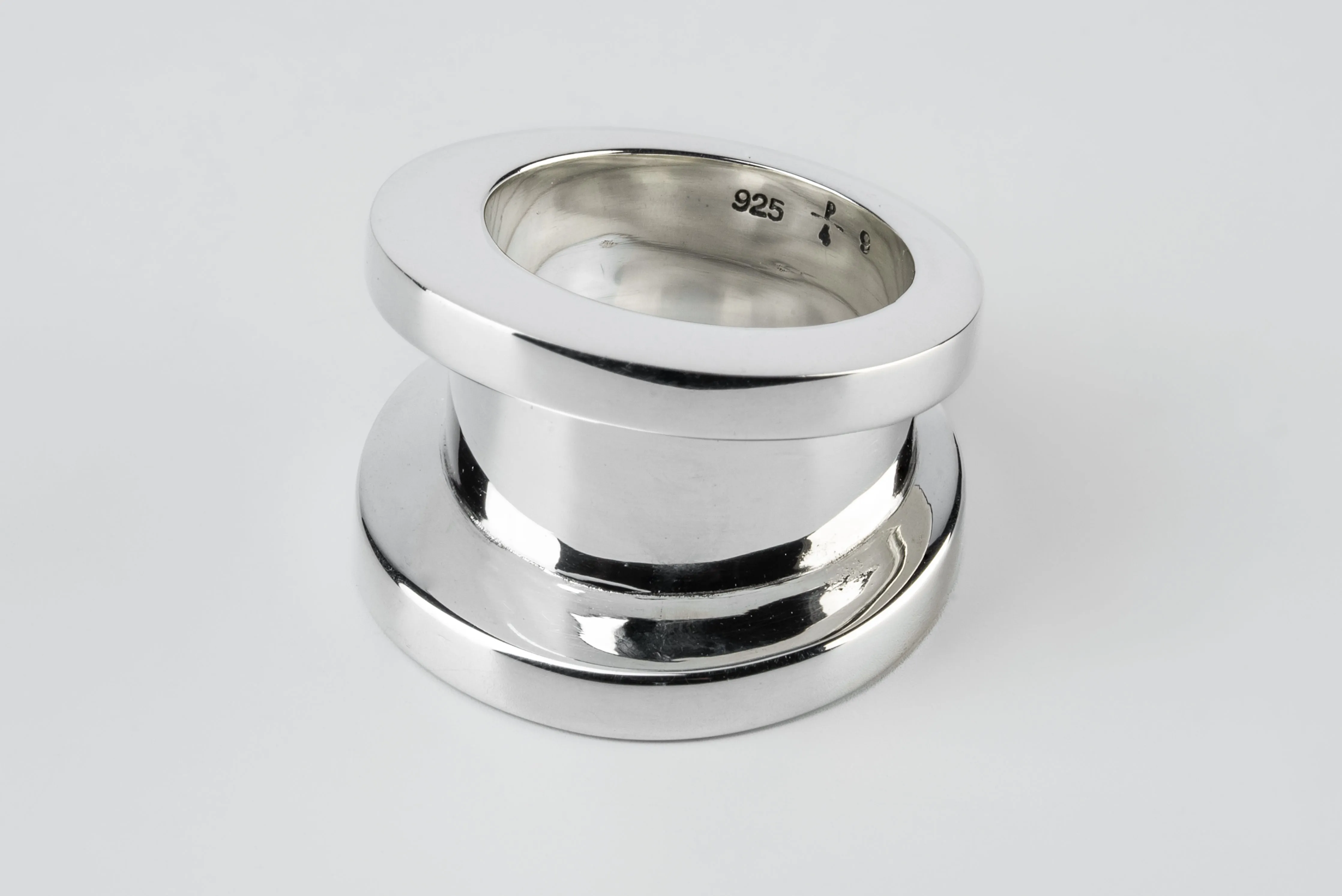 Chasm Ring v2 (Wide, PA) sold by Parts of Four