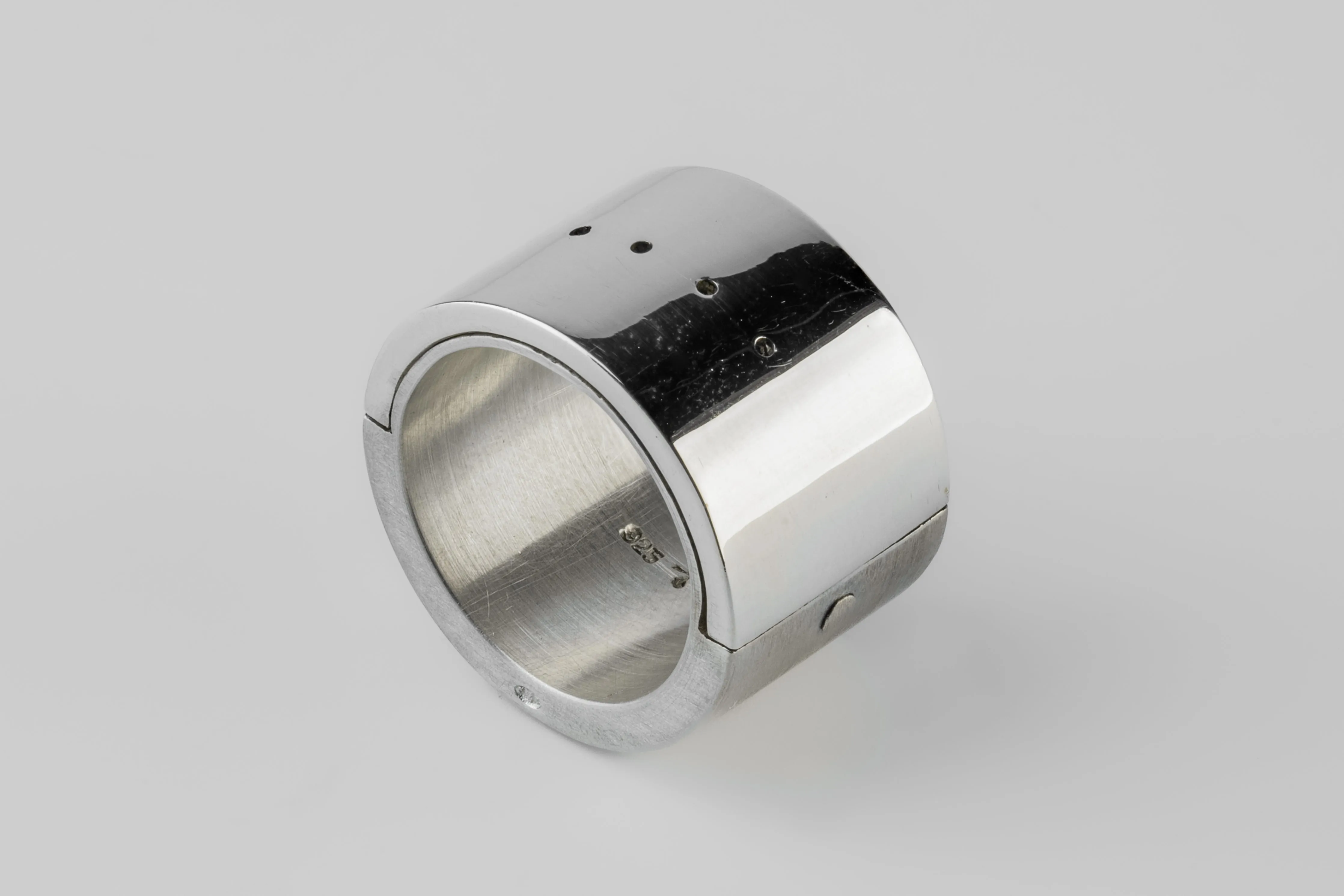 Sistema Ring (4-hole, 17mm, MA+PA) sold by Parts of Four product image thumbnail 2