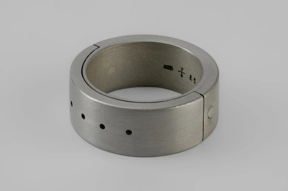 Sistema Ring (4-hole, 9mm, DA) sold by Parts of Four