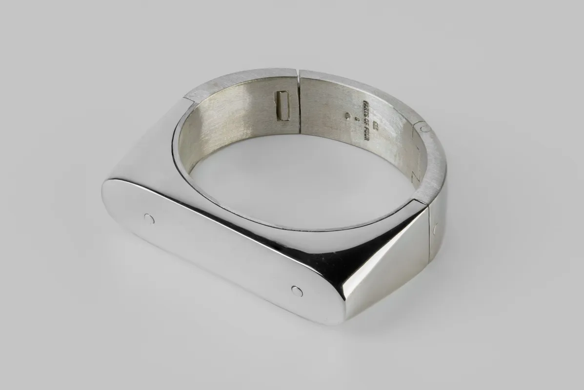 Sistema Bracelet v2 (Oval, 17mm, MA+PA) sold by Parts of Four