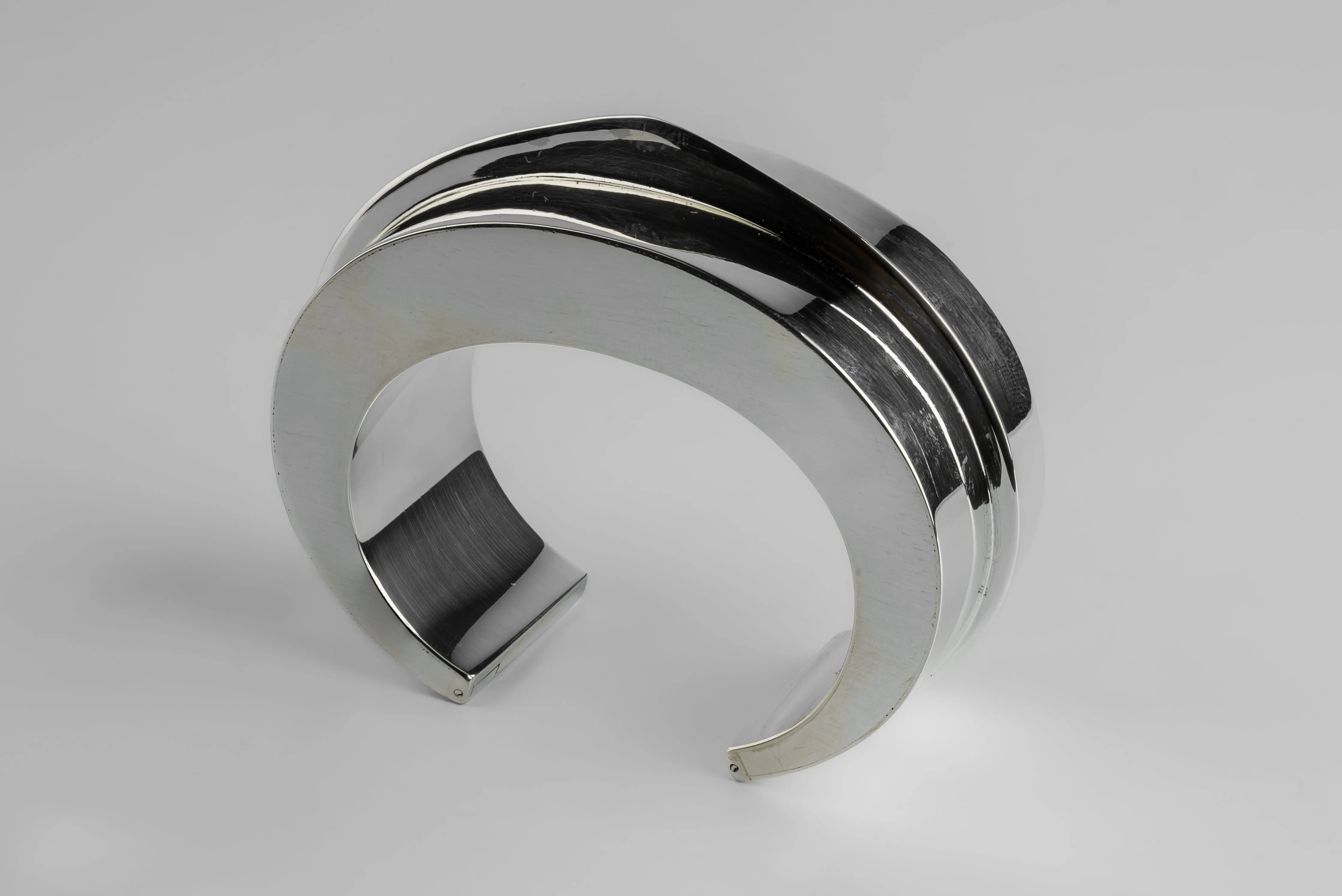 Crescent Folded Bracelet (Distortion Blade, 1 fold, 30mm, PA) sold by Parts of Four product image thumbnail 2