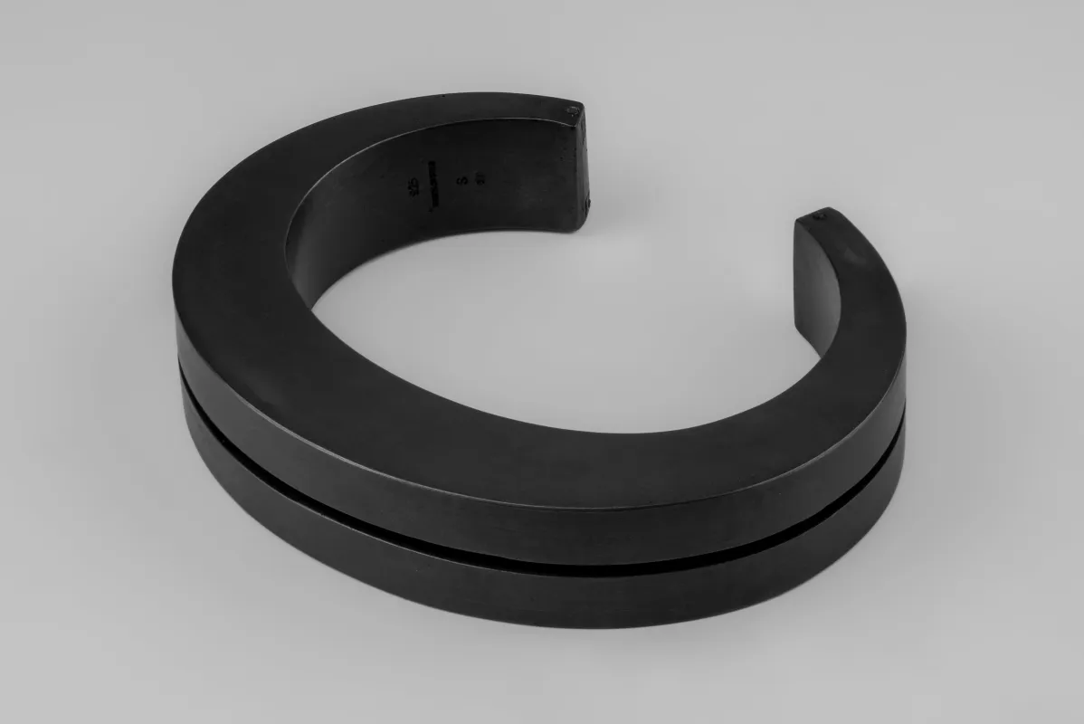 Crescent Crevice Bracelet v2 (15mm, KA) sold by Parts of Four