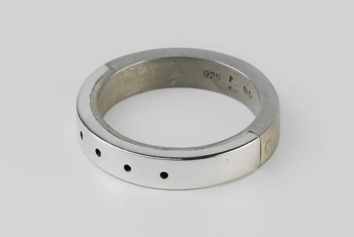 Sistema Ring (4-Hole, 4mm, DA+PA) sold by Parts of Four