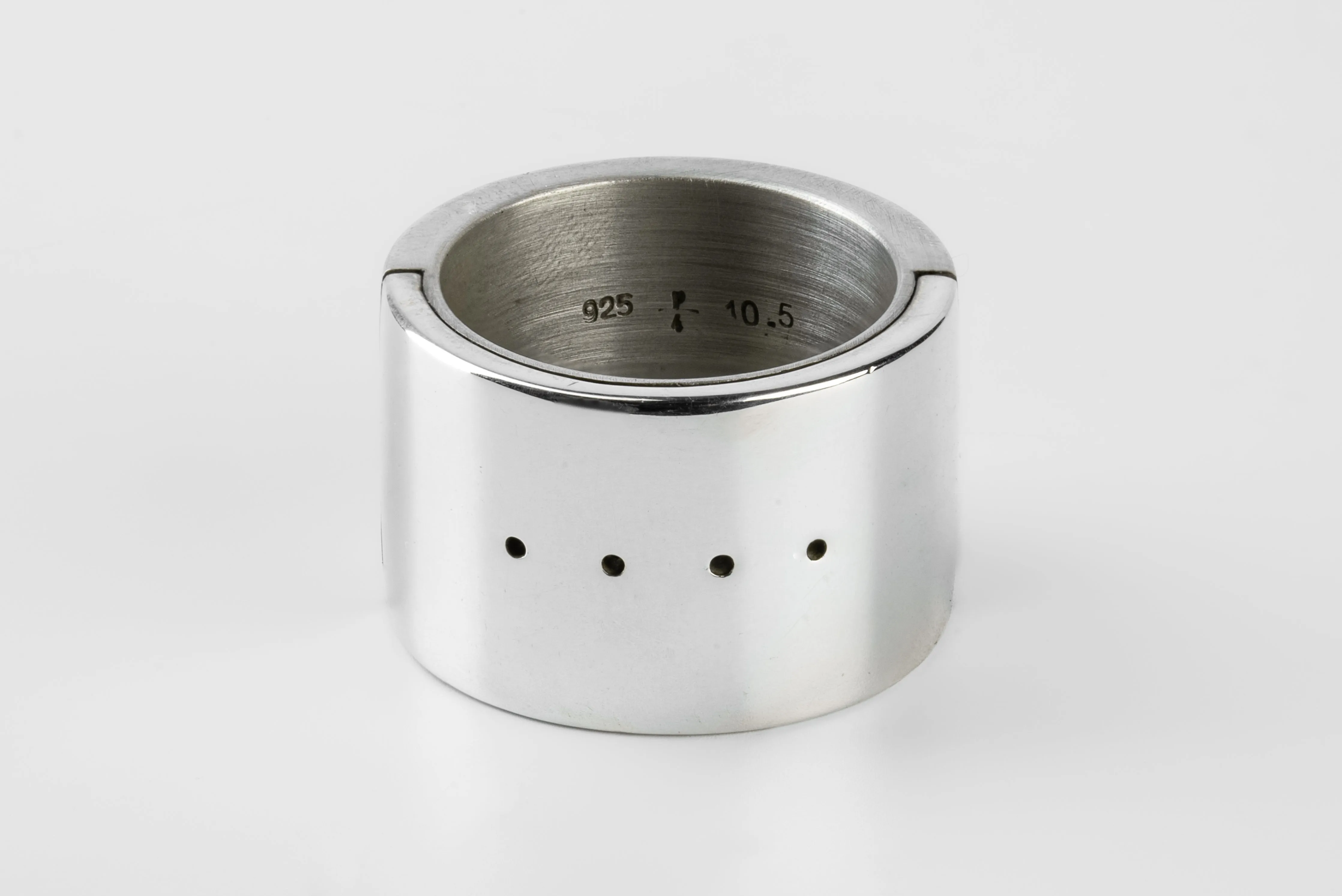 Sistema Ring (4-Hole, 17mm, DA+PA) sold by Parts of Four product image thumbnail 3