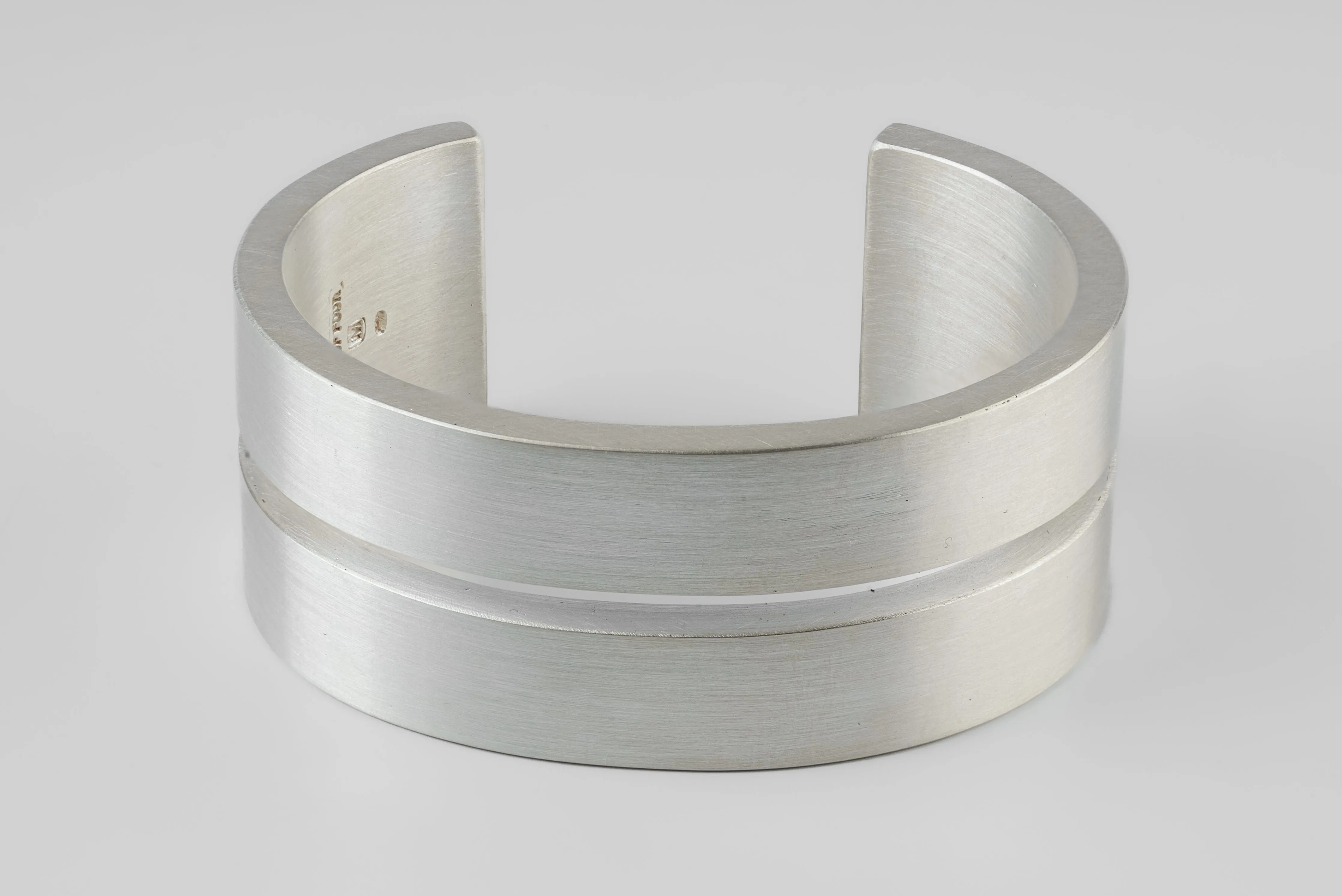 Ultra Reduction Slit Bracelet (30mm, MA) sold by Parts of Four product image thumbnail 3