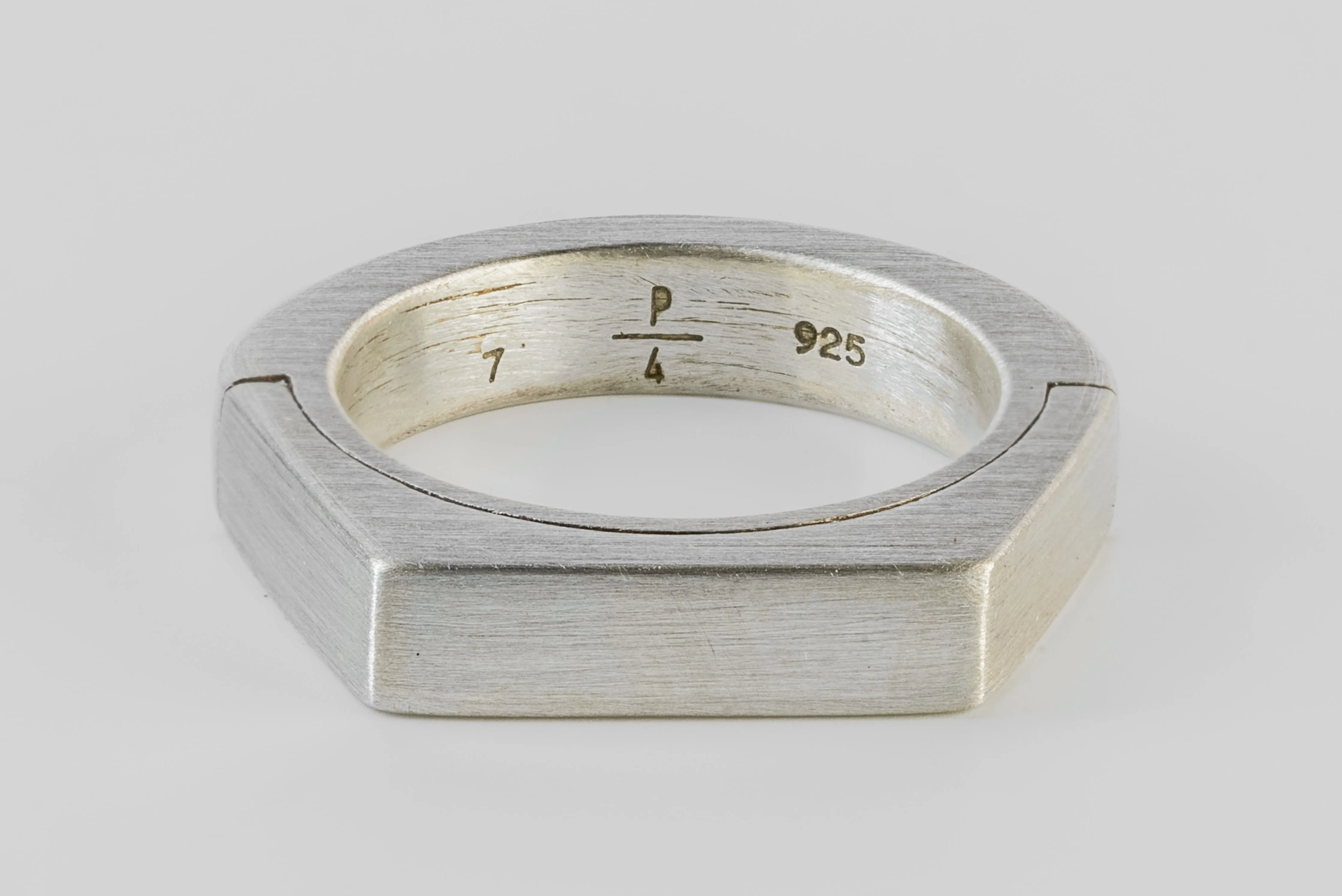 Sistema Ring (Facet, 4mm, MA) sold by Parts of Four product image thumbnail 3