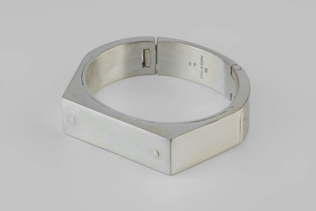 Sistema Bracelet v2 (Facet, 17mm, MA) sold by Parts of Four