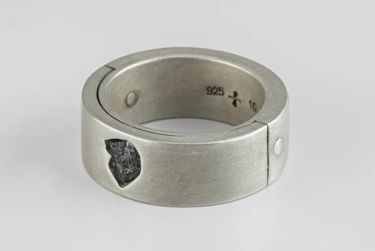 Sistema Ring (0.2 CT, Black Diamond Fragment, 9mm, DA+KFRDIA) sold by Parts of Four