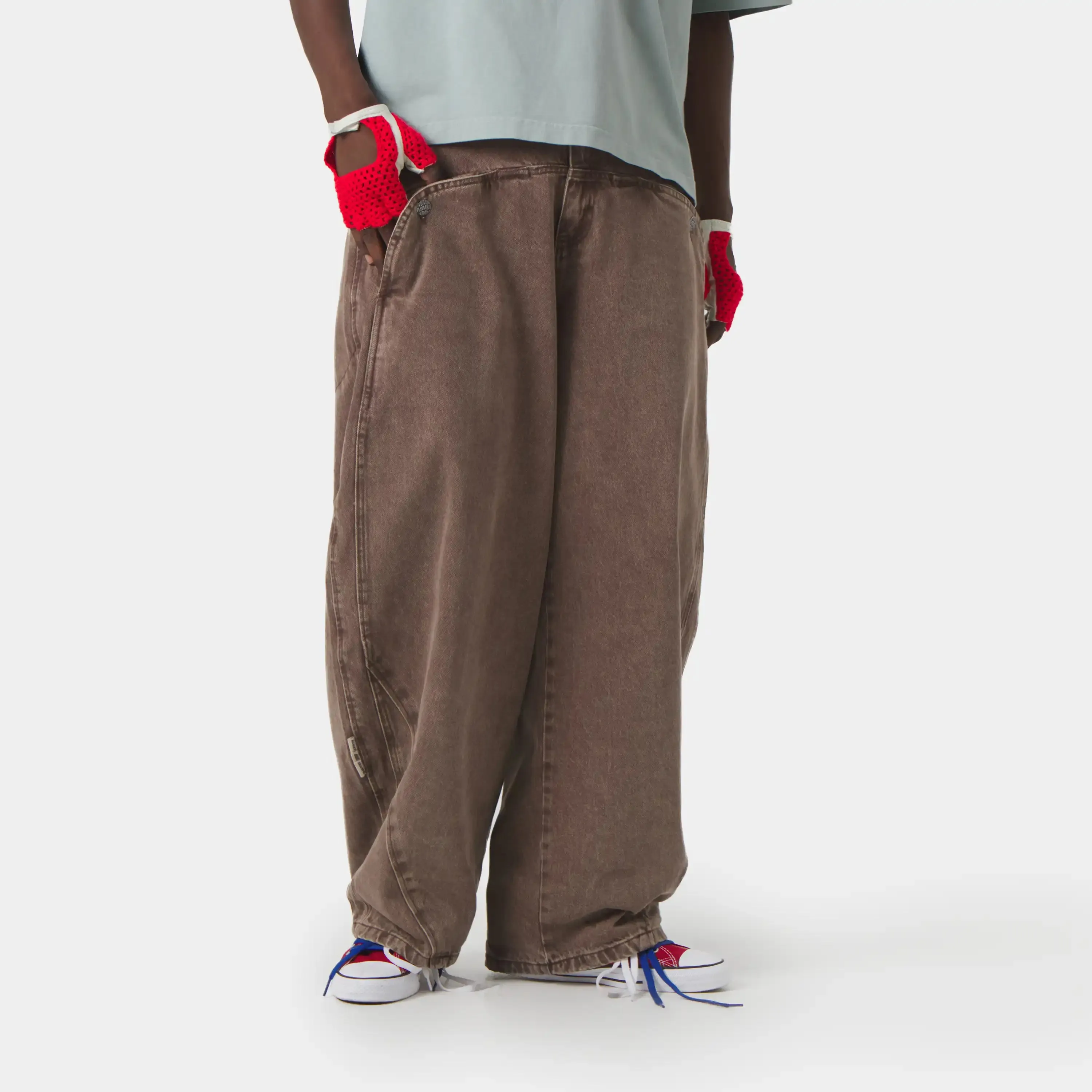 Golfier Muddy CBB sold by EME STUDIOS product image thumbnail 2