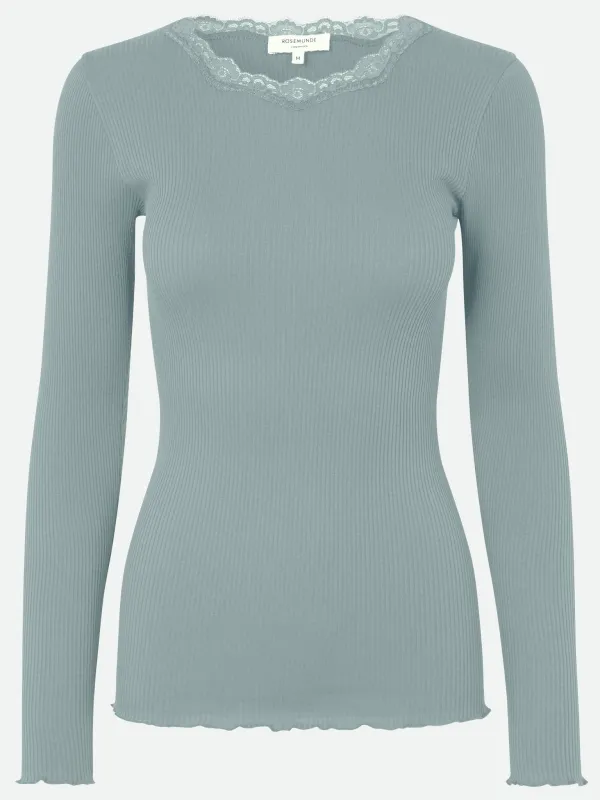 Organic t-shirt w/ lace sold by Rosemunde Copenhagen