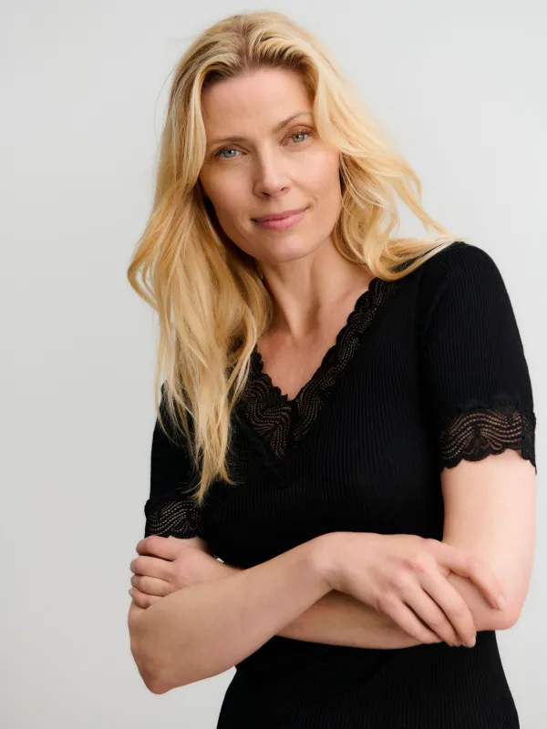 RWBeatha Silk 2/4 Lace T-shirt sold by Rosemunde Copenhagen