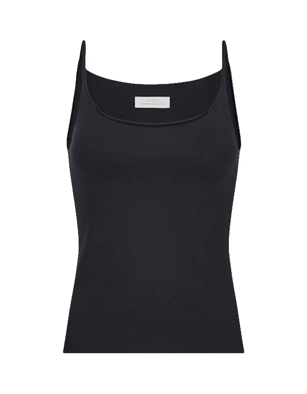 Sleeveless Knit Top made by Amomento