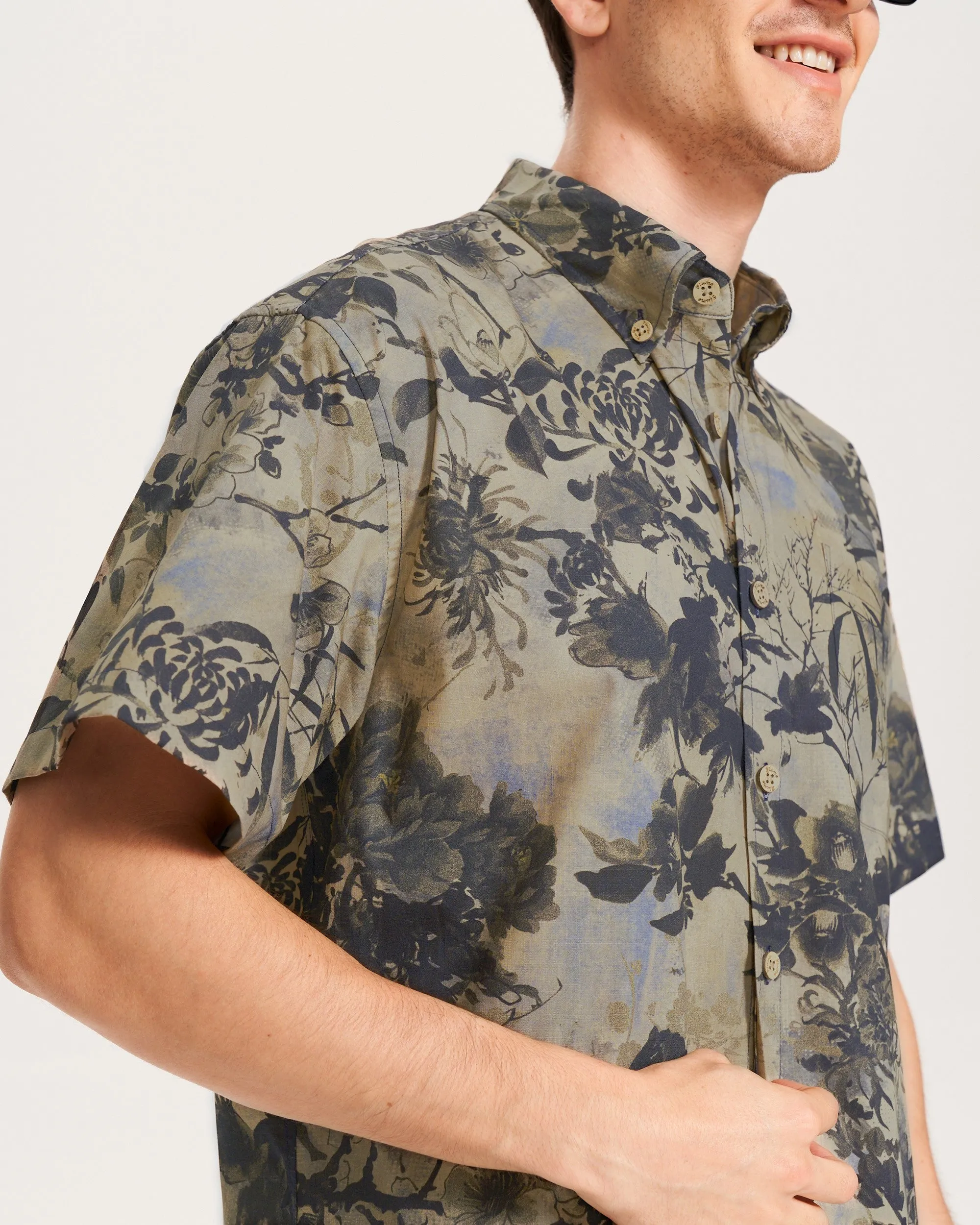 Men's Hawaiian Shirt Short Sleeve Button-down 100% Cotton Brown Aloha Shirt sold by Yiume product image thumbnail 3