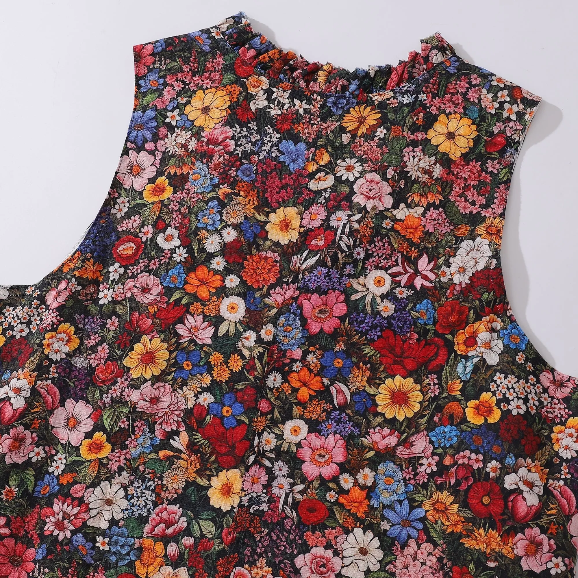 Hawaiian Dress For Women Among the Flowers V-Neck Dress Among The Flowers Dress sold by Yiume product image thumbnail 2