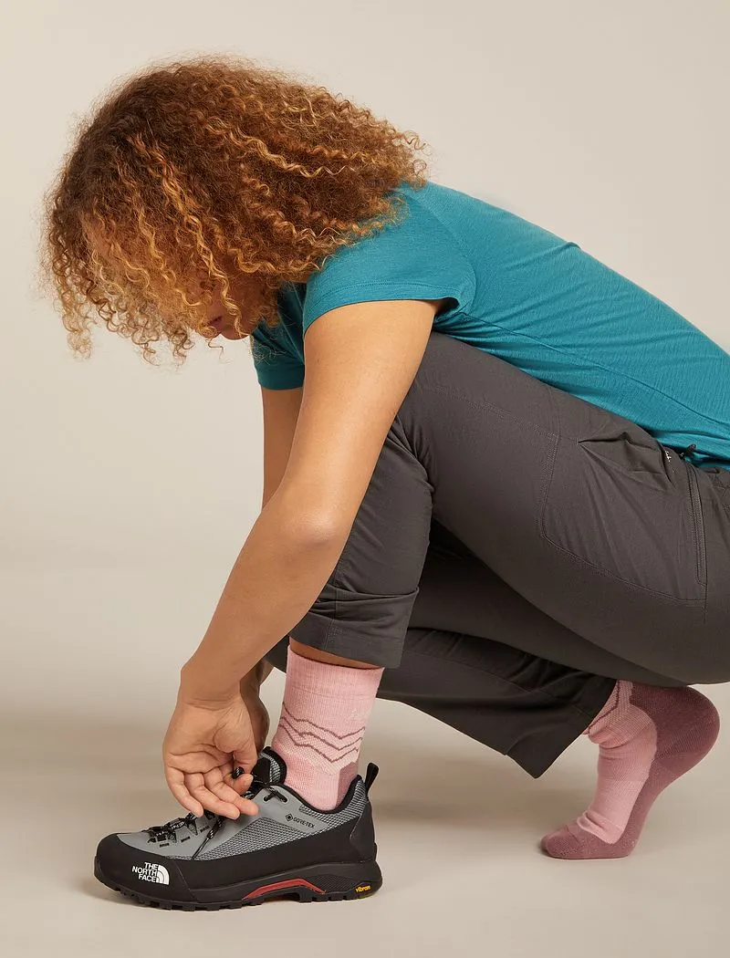 Icebreaker Merino Hike+ Medium Crew Socks Across the Peaks - Woman - Blush/summit - Size L sold by Icebreaker