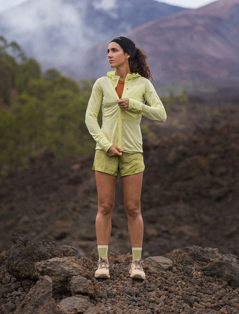 Icebreaker Merino Blend 200 Realfleece™ Descender Long Sleeve Zip Hoodie - Woman - Citrine - Size XS sold by Icebreaker product image thumbnail 2