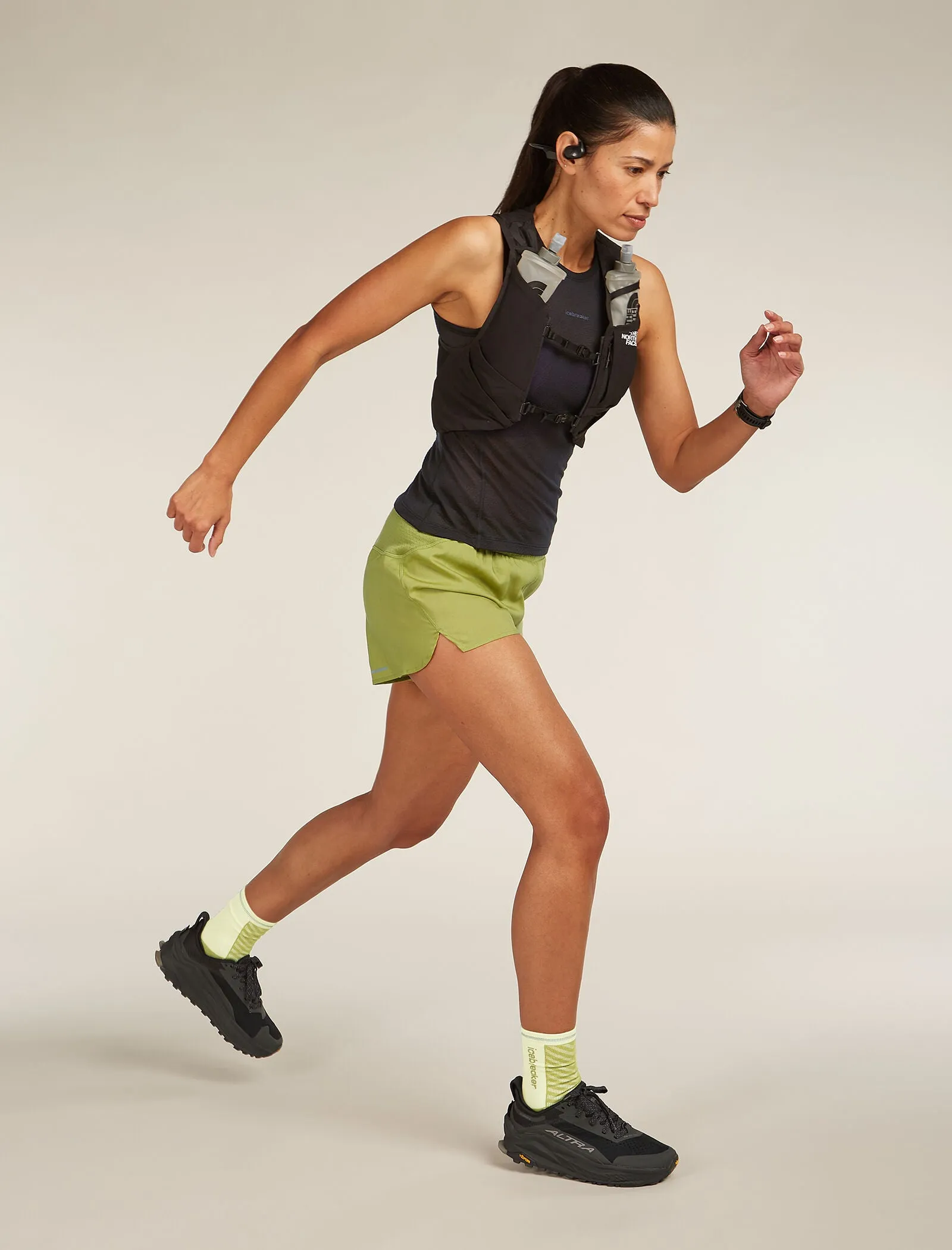 Merino Blend 75 Cool-Lite™ Featherlight™ Tank sold by Icebreaker product image thumbnail 4