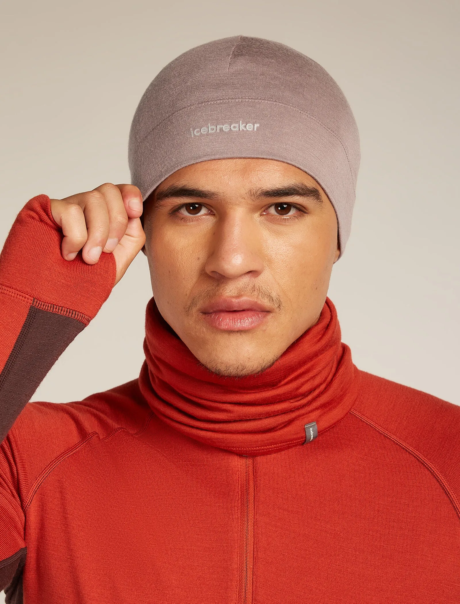 Unisex Merino 200 Oasis Beanie sold by Icebreaker product image thumbnail 2