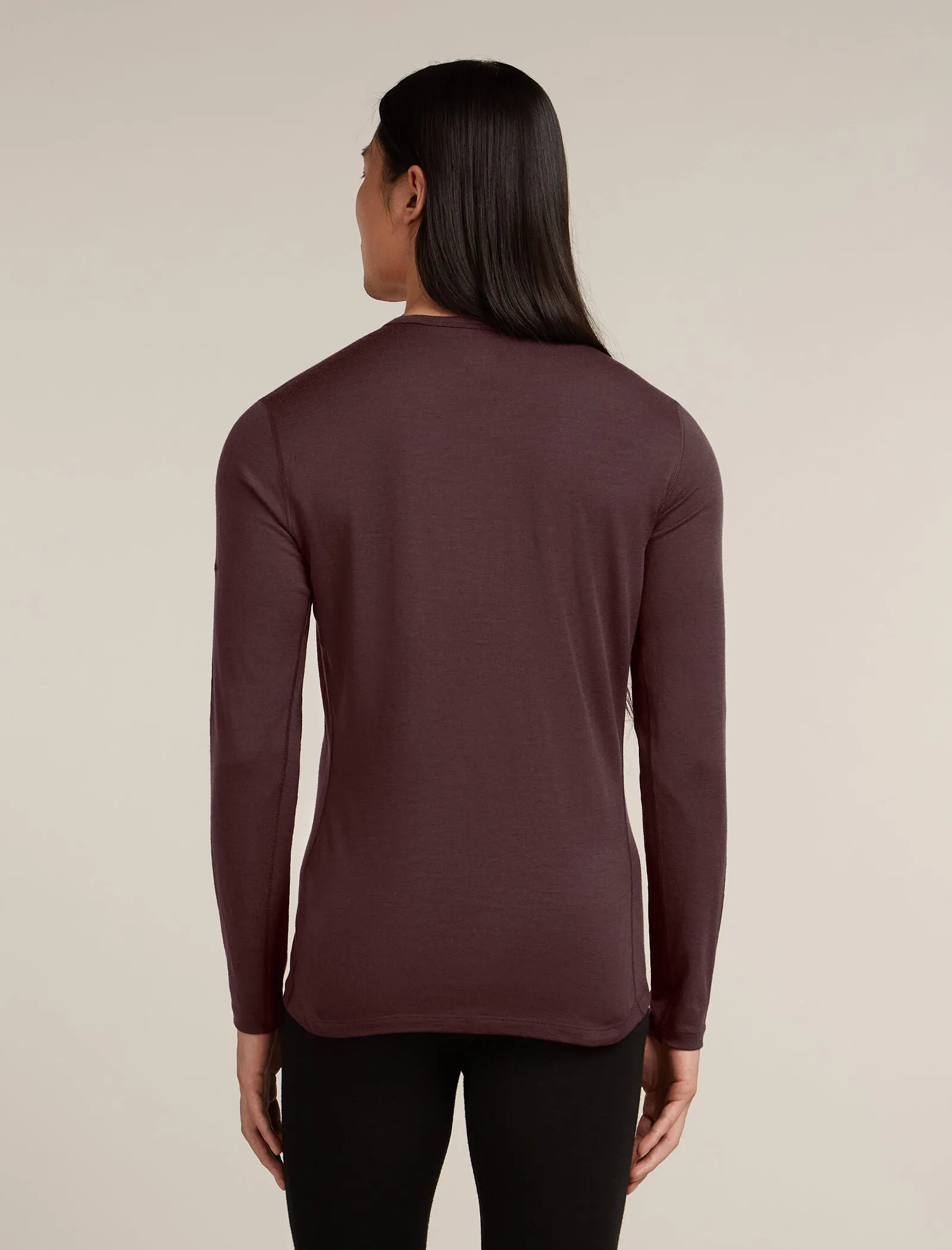 Men's Merino 200 Oasis Long Sleeve Crewe Thermal Top sold by Icebreaker product image thumbnail 2
